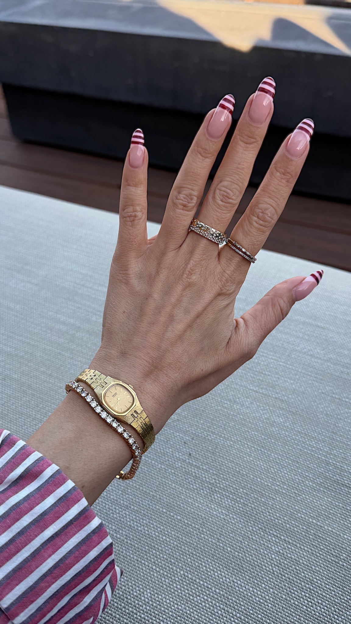 Striped Nails & Jewelry 
-
Made by Mary Rings 
Baublebar Ring & Bracelet 
Watch - @bunbunoclock (vintage) 


#LTKootd