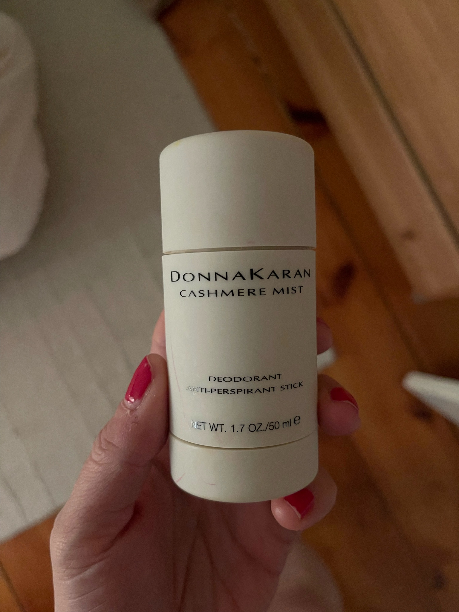 Donna Karan antiperspirant & deodorant. Subtle smell & works great! 

Beauty, Sephora, Ulta

#LTKbeauty #LTKFind #LTKunder50