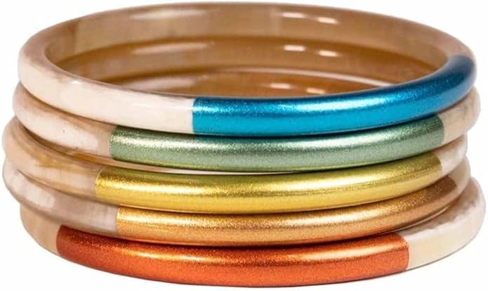 Sunshine Tienda San Pedro Metallic Bangle Set | Amazon (US)