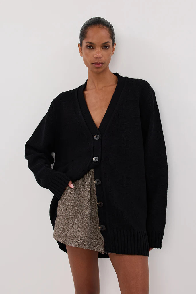 ZOE BLACK LONGLINE CARDIGAN | DISSH