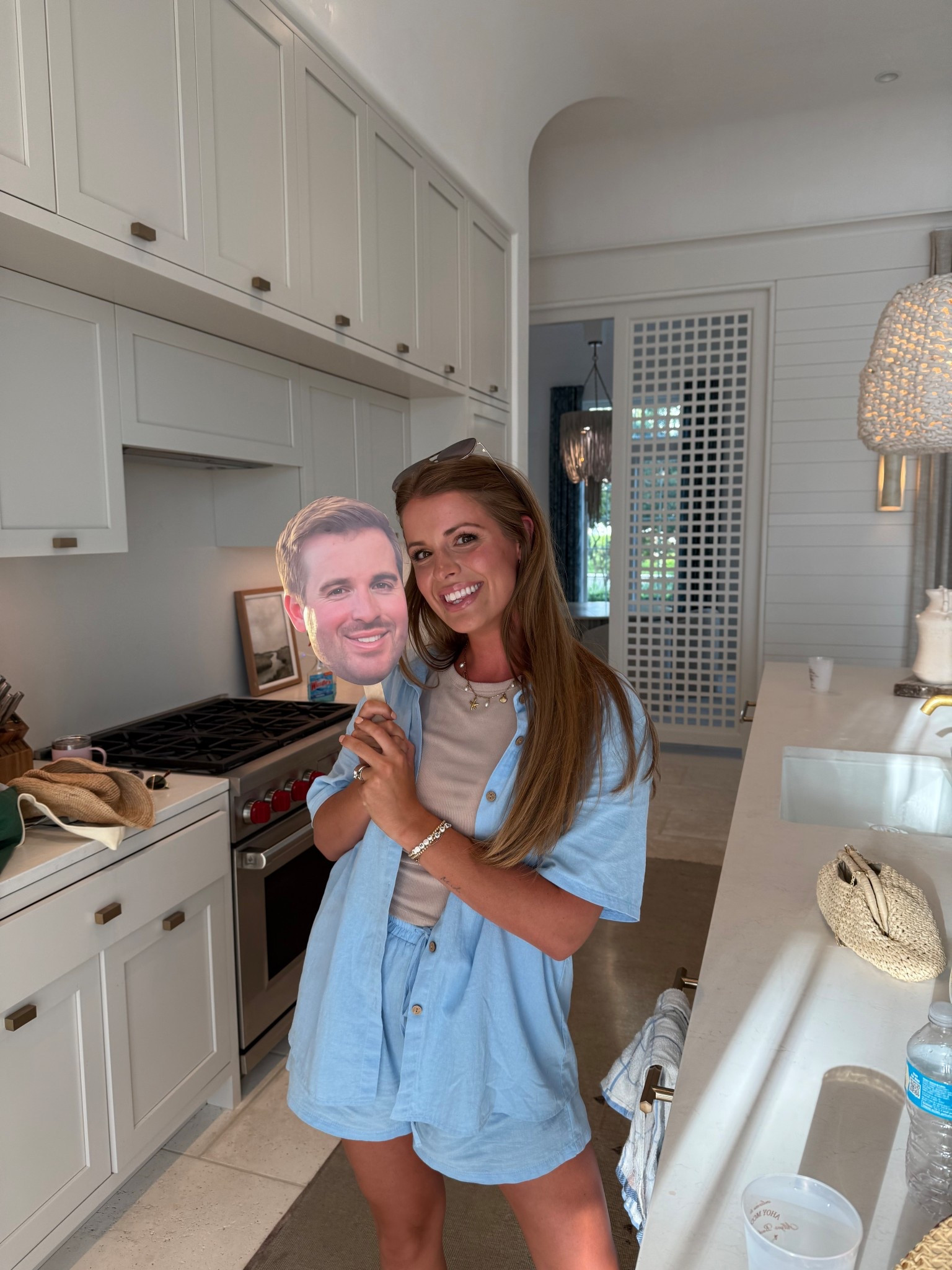 Beach linen set wearing medium 