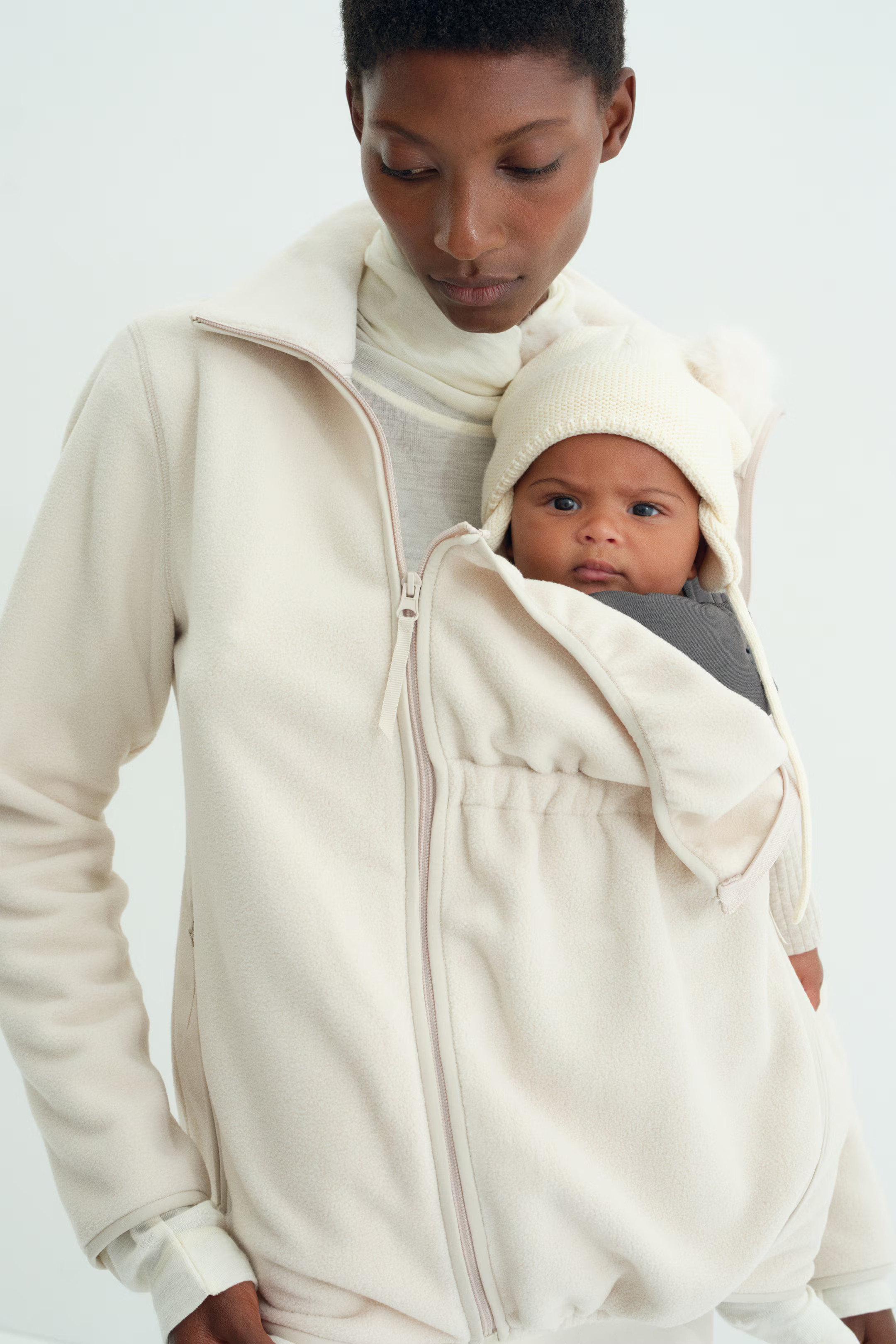MAMA Before & After Babywearing fleece jacket - Light beige - Ladies | H&M US | H&M (US + CA)