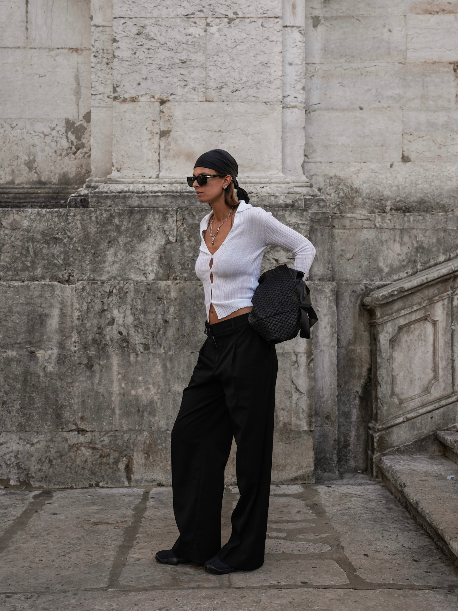 Black and white in Lisbon. 

 #LTKdeutschland #LTKeurope #LTKstyletip