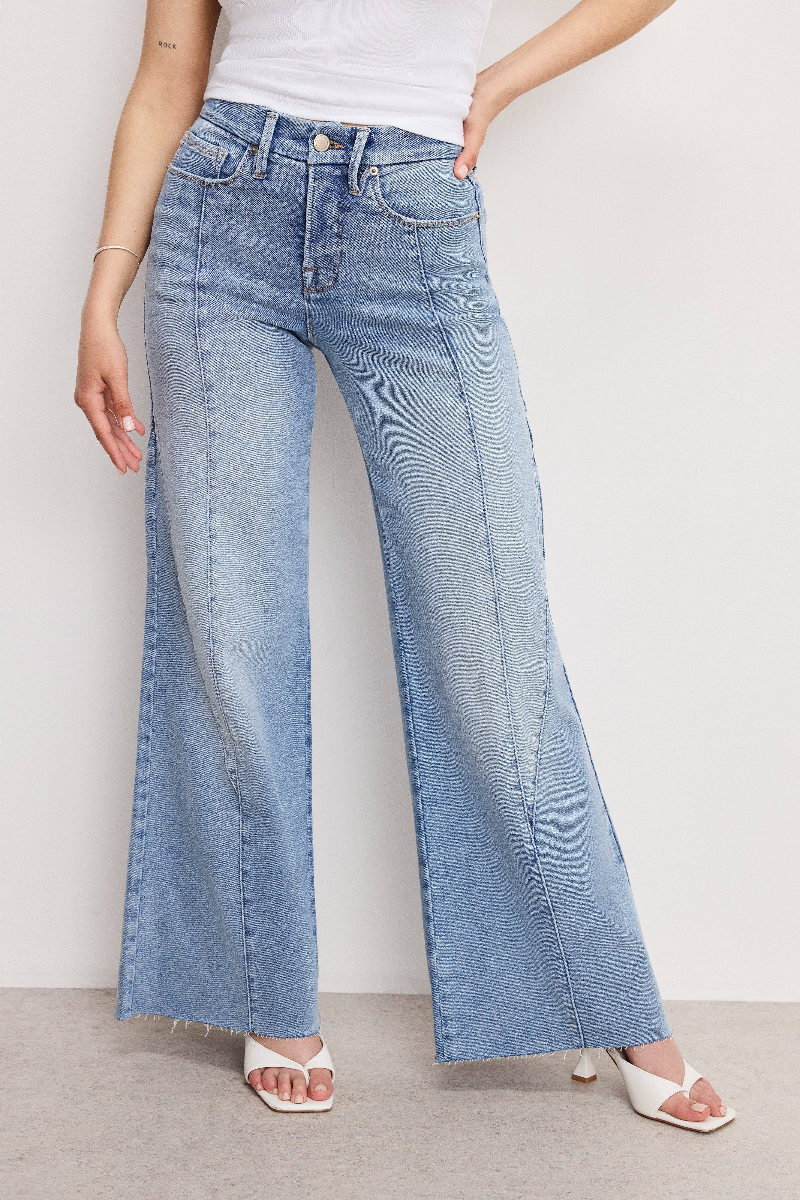 GOOD PETITE PALAZZO JEANS | INDIGO957 | Good American