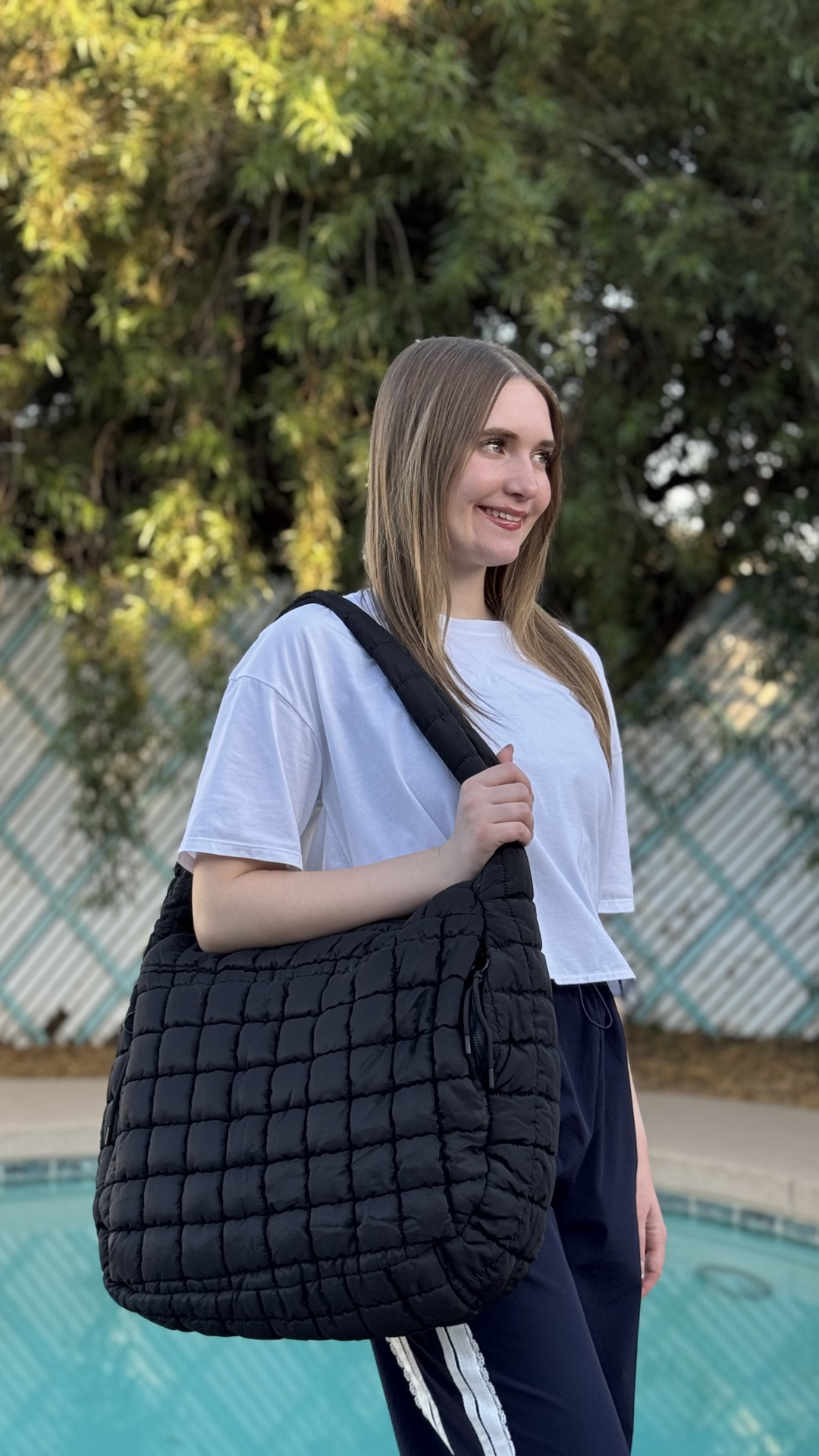 Cozy, cute, and actually fits everything 🤍 This quilted puffer tote bag is perfect for everyday errands, travel days, school, or just carrying all your essentials in style. The oversized look makes it super trendy and practical at the same time ✨

#LTK #LTKStyle #LTKFashion #PufferTote #QuiltedBag #ToteBag #EverydayBag #OversizedTote #TravelBag #NeutralStyle #CozyStyle #AmazonFinds #CasualStyle #OnTheGoStyle #CuteBags #FallFashion #WinterStyle #FashionFinds

#LTKfitnessgoals #LTKActive #LTKHome