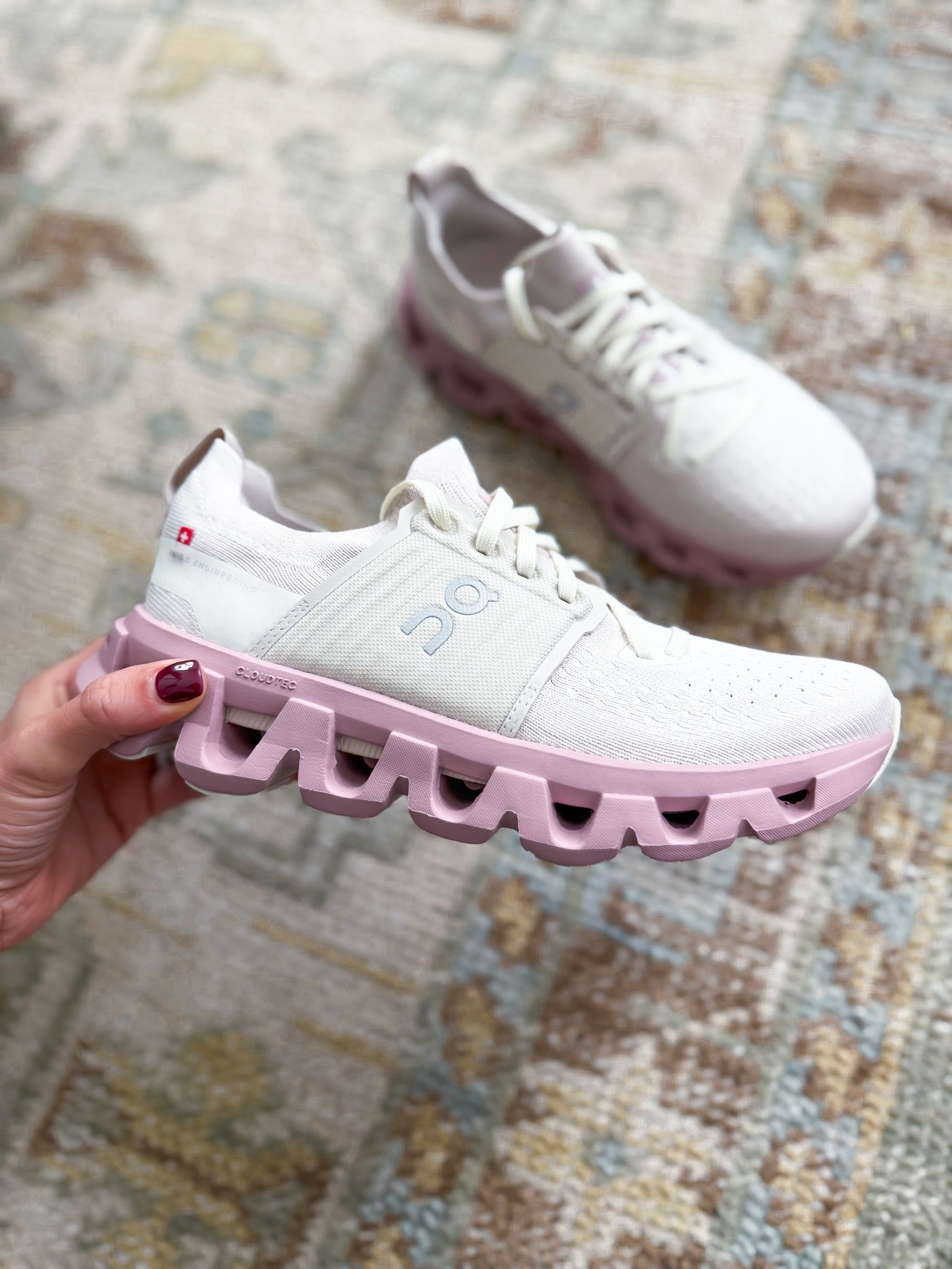 ON cloudswift sneakers are TTS. Love this new color for spring! Great for walking + travel + Disney! Gift ideas for her. Activewear. 

#LTKActive #LTKGiftGuide #LTKHoliday