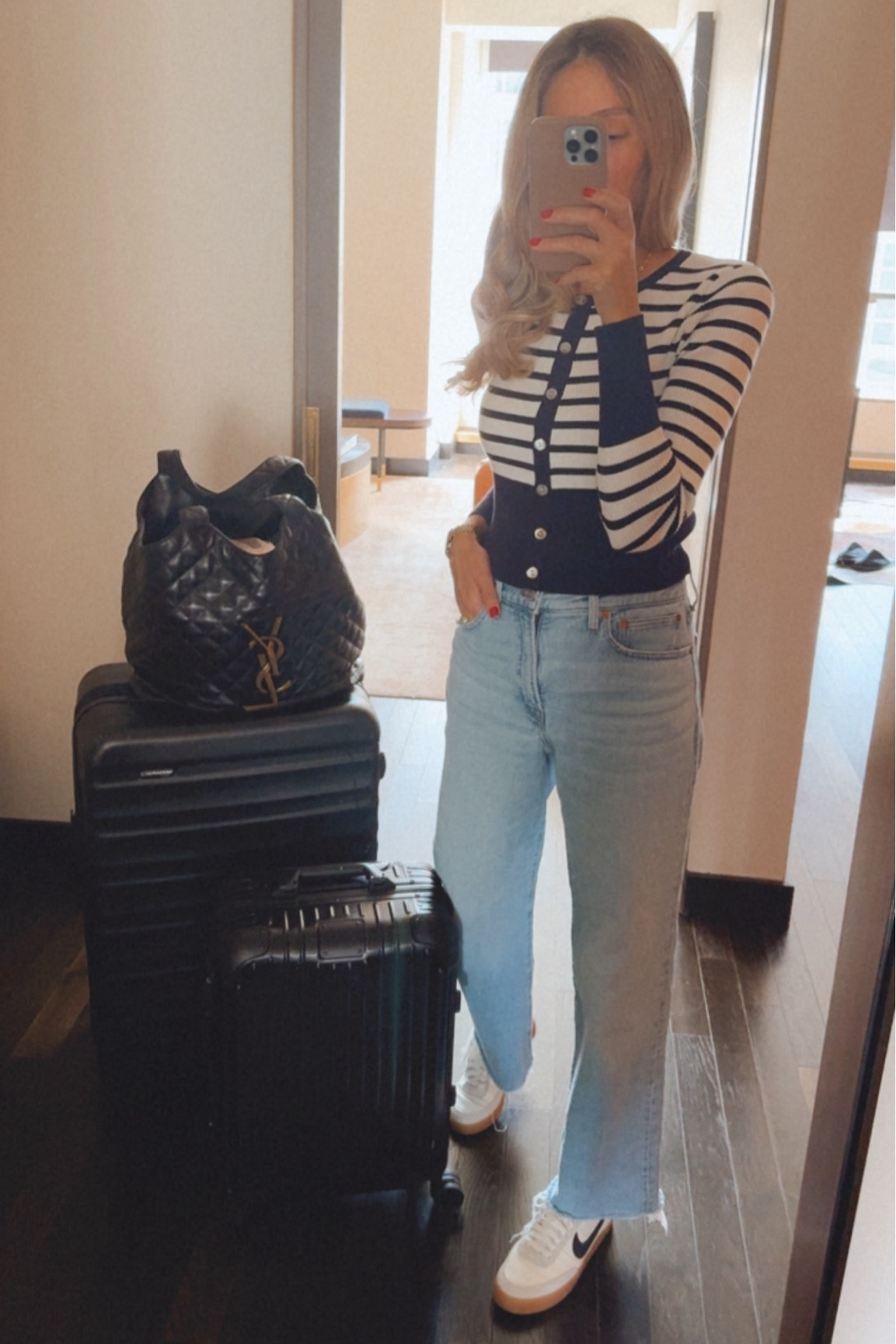 Comfortable airport outfit that I love! Everything fits true to size and I’m wearing a size small

#LTKStyleTip #LTKSeasonal #LTKTravel