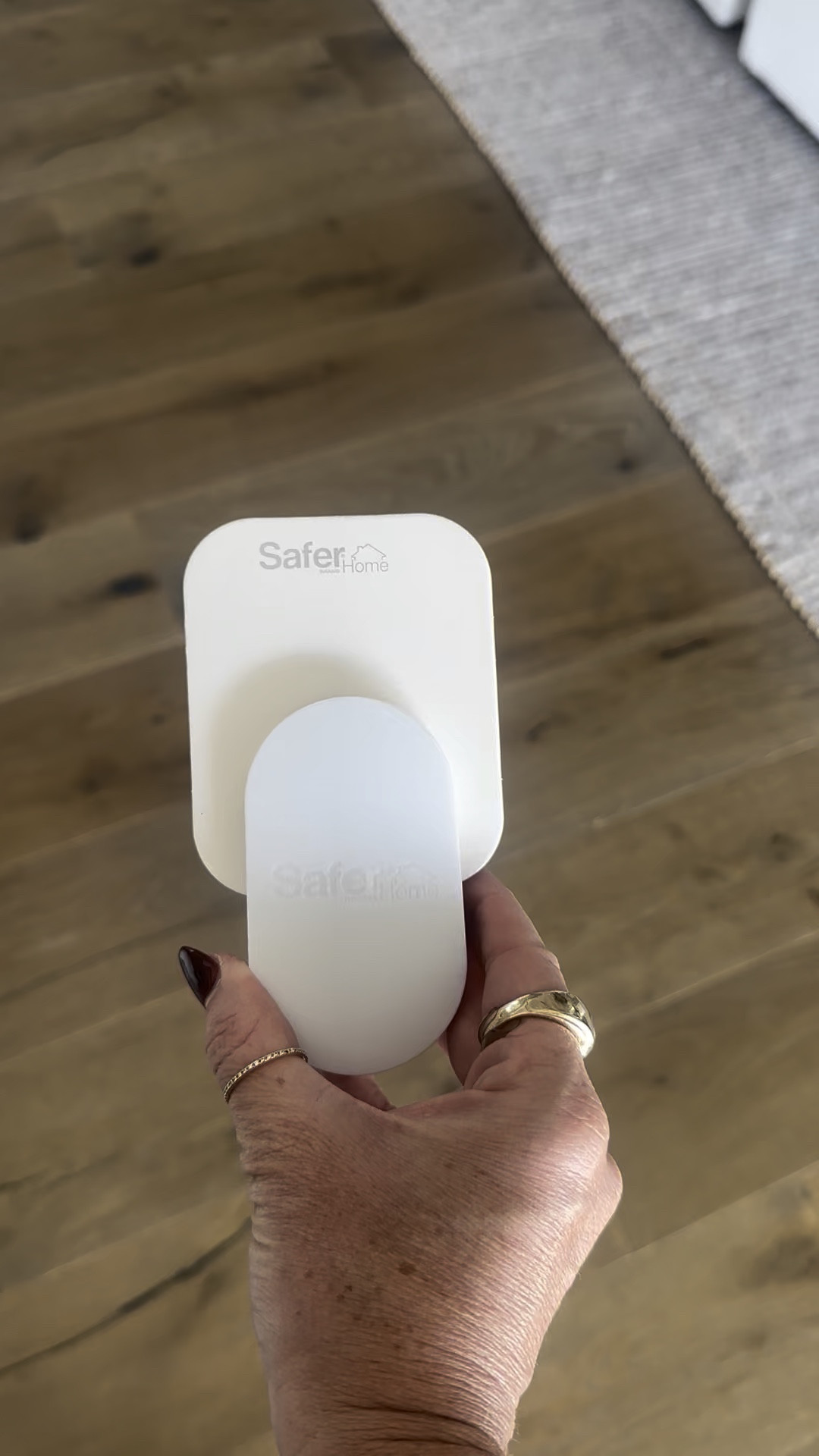 Blown away by this bug catcher! Simply plug into a wall and watch the little annoying gnats disappear!🦟❌🔌

#LTKVideo #LTKFindsUnder50 #LTKHome