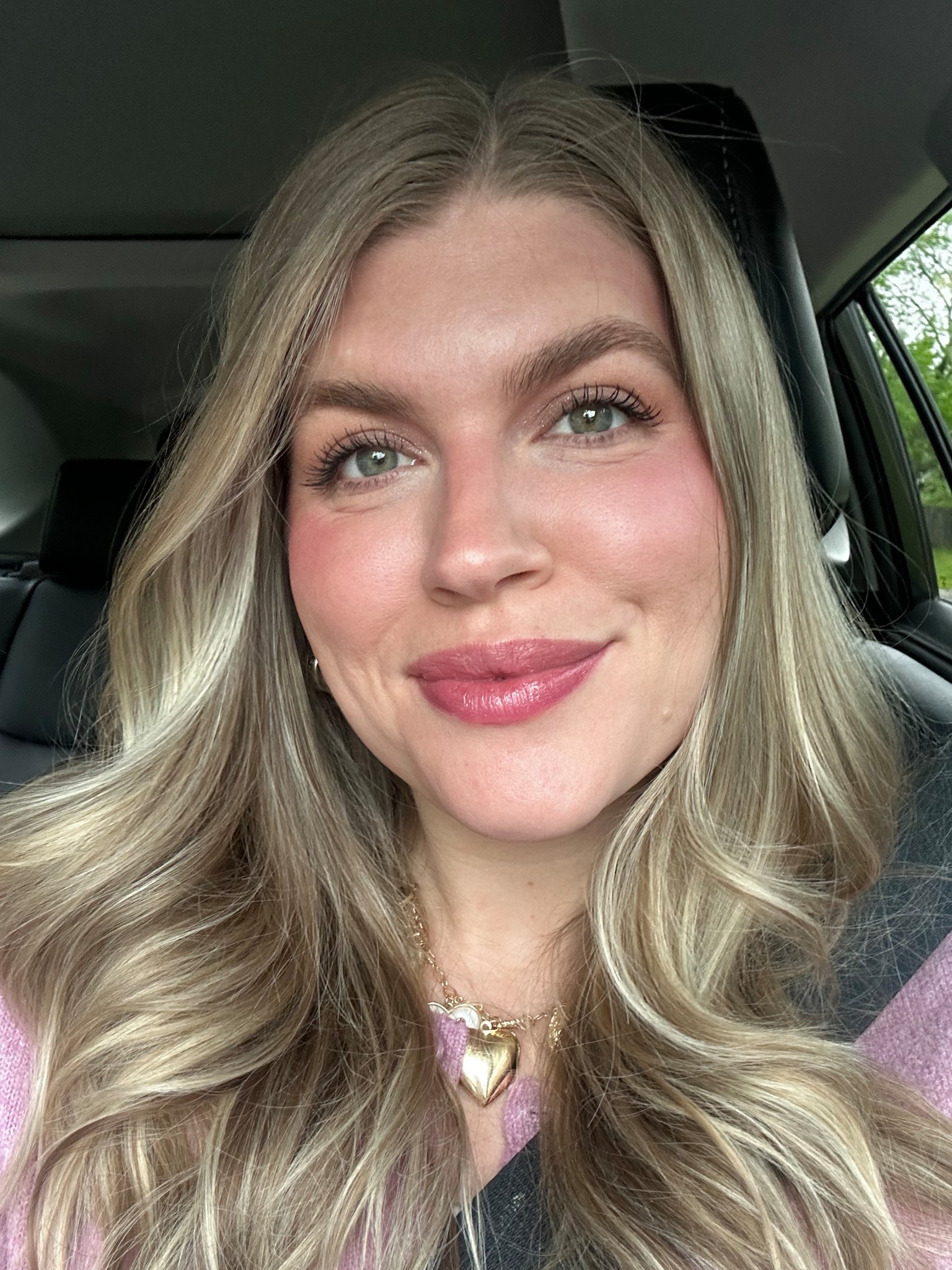 My everyday clean makeup routine that is pregnancy safe! 

Pregnancy safe makeup 
Spring makeup 
Glowy makeup 


#LTKBeauty #LTKSeasonal