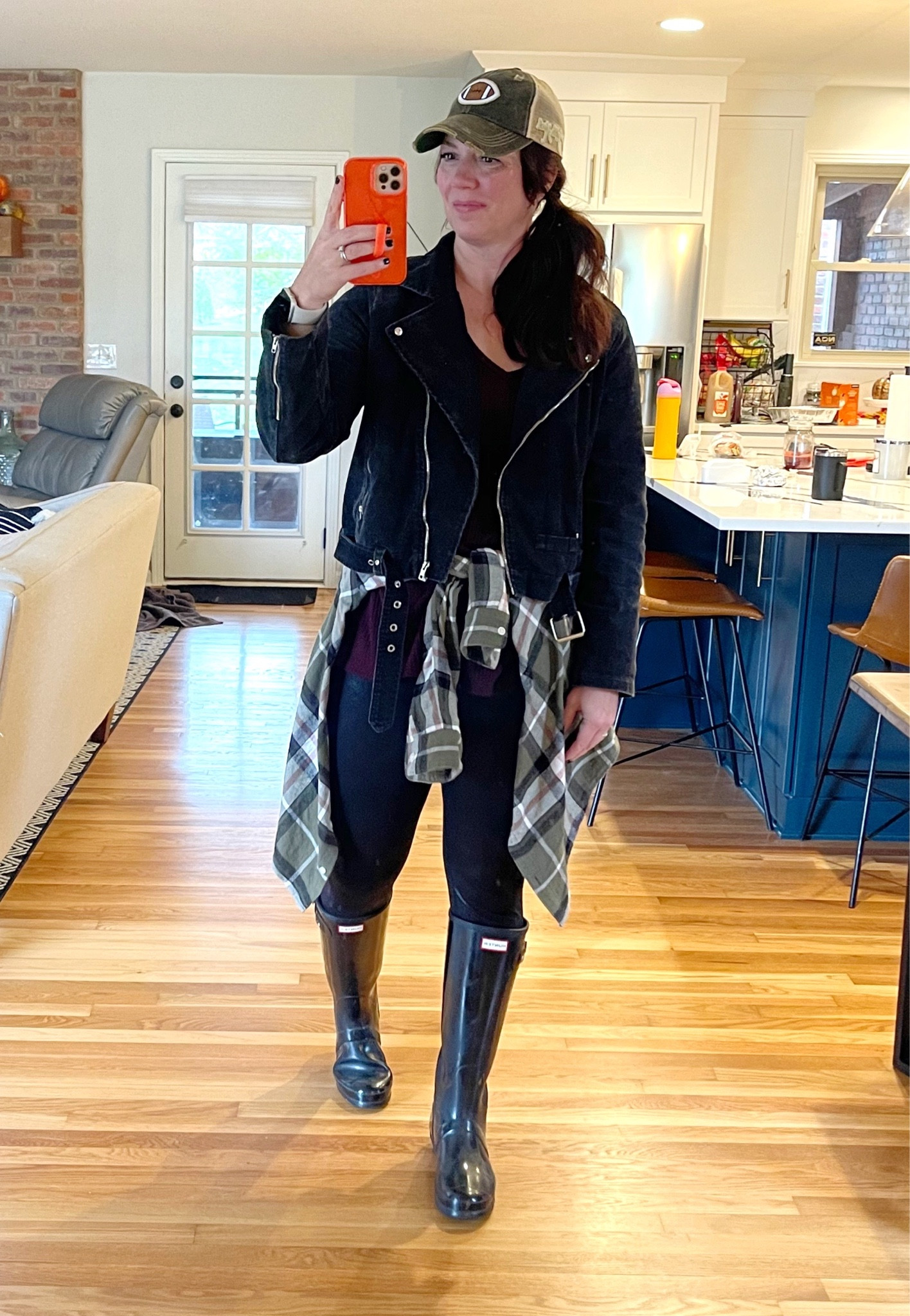 Rainy day errands outfit. Layers for the cold weather. 👍🏼 

#LTKunder100 #LTKunder50 #LTKstyletip