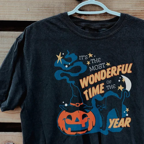 It's the Most Wonderful Time of the Year© Vintage Halloween Comfort Colors Shirt-Black Cat Pumpk... | Etsy (US)