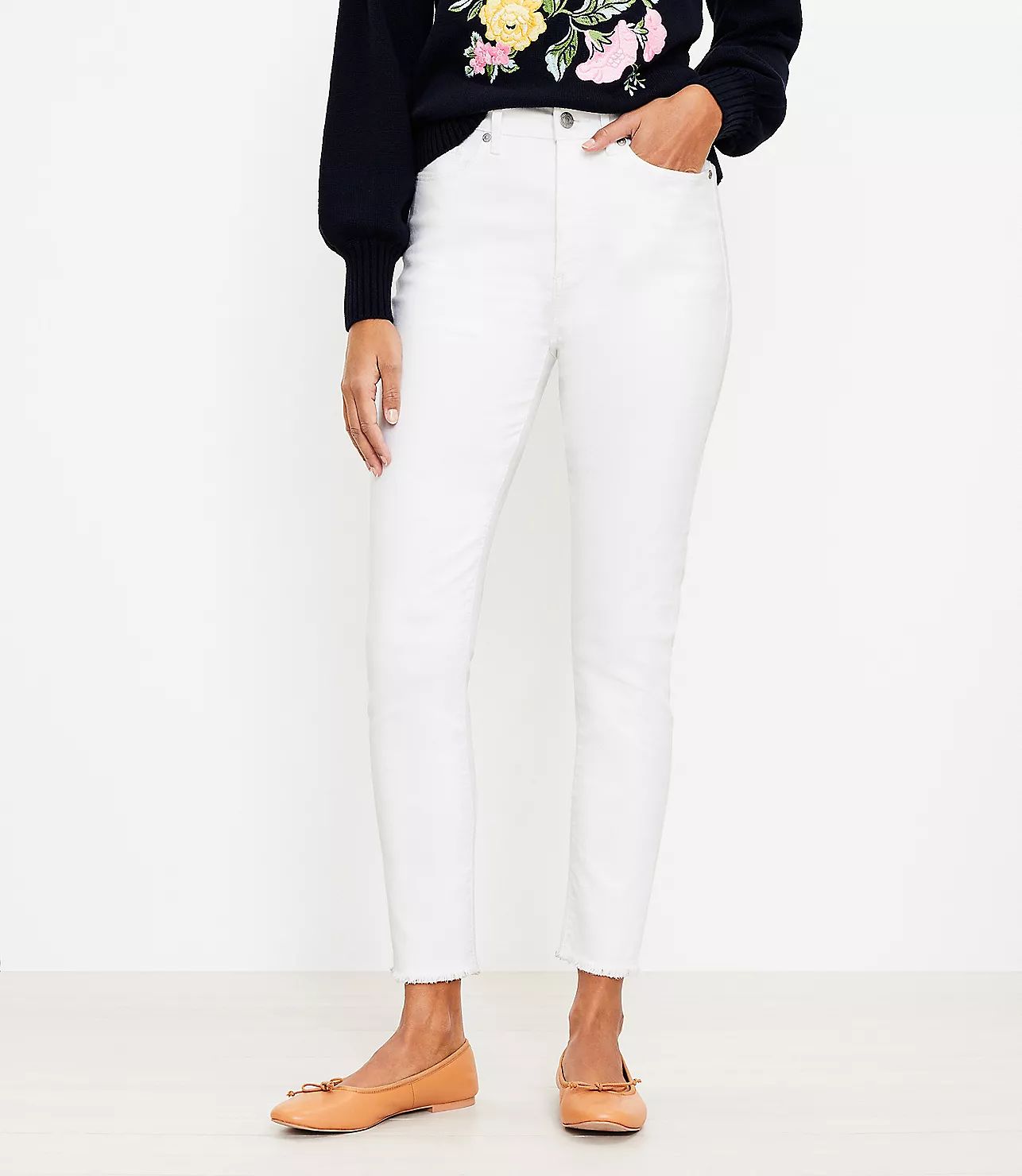Frayed High Rise Skinny Jeans in White | LOFT