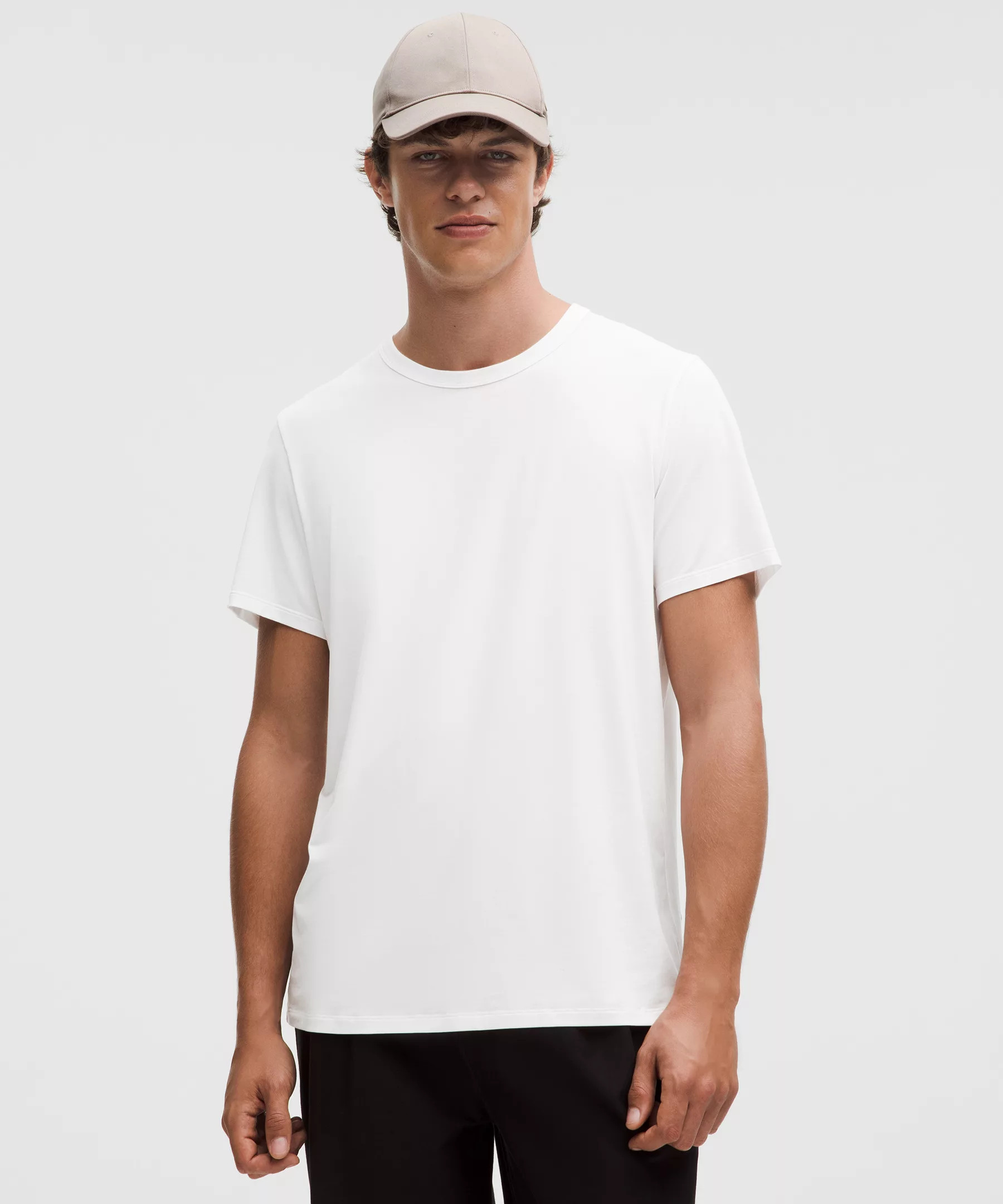 lululemon Fundamental T-Shirt | Men's Short Sleeve Shirts & Tee's | lululemon | Lululemon (US)