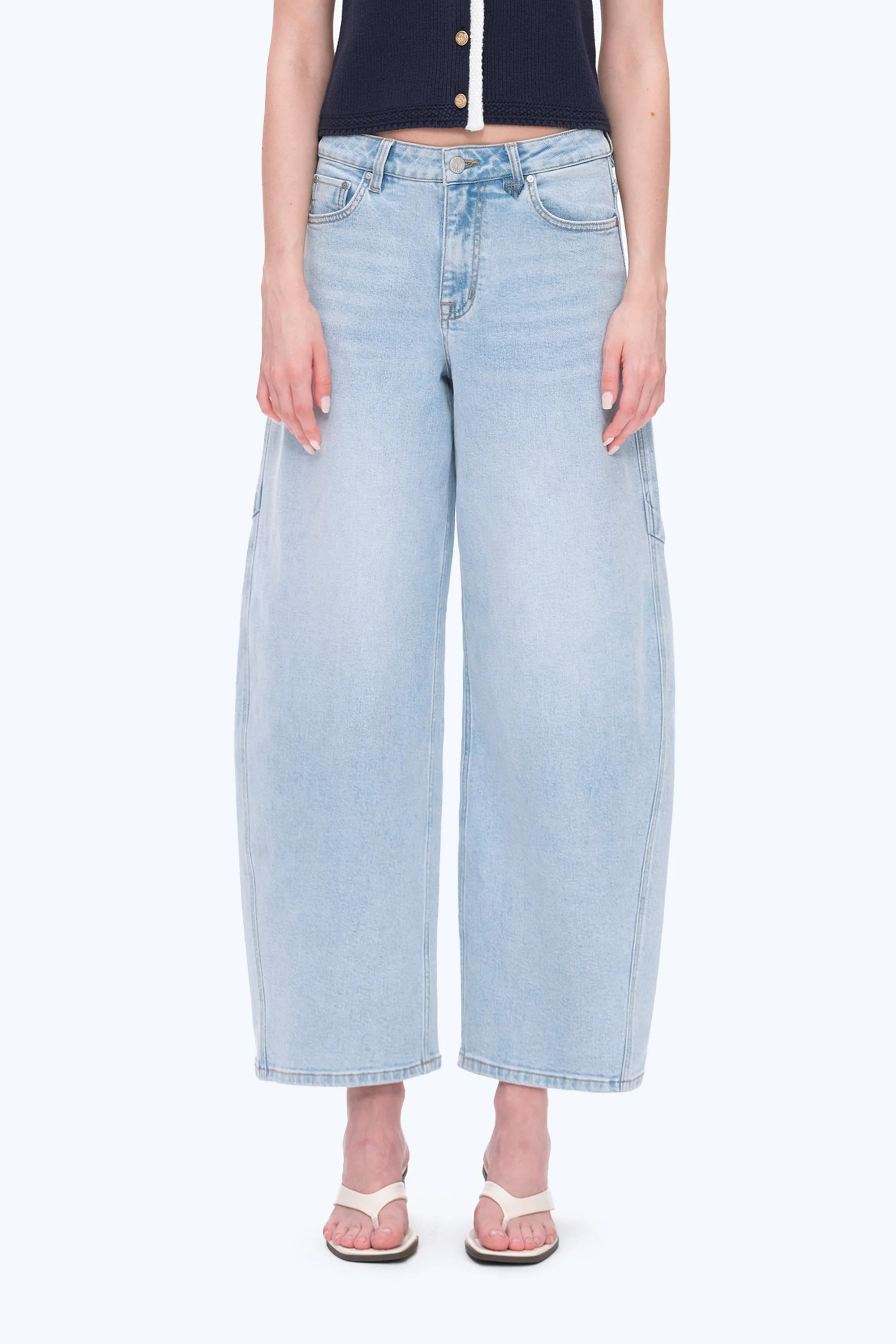 Mid Rise Balloon Denim Jeans LIGHT BLUE / 32 | Bayeas