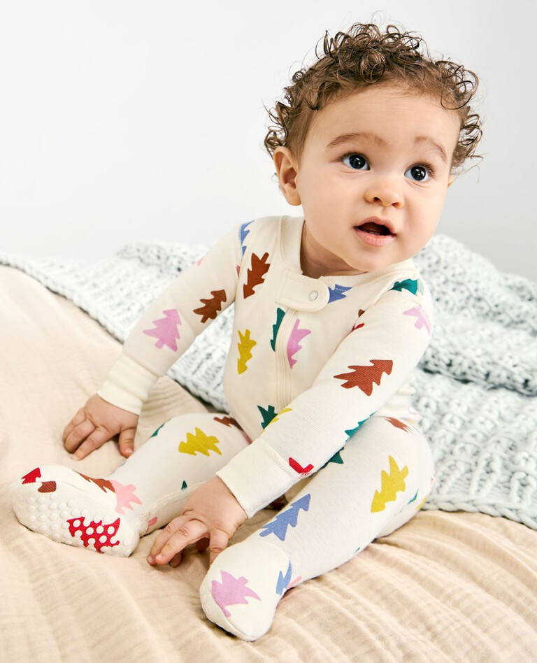 Baby Holiday Footed 2-Way Zip Sleeper | Hanna Andersson