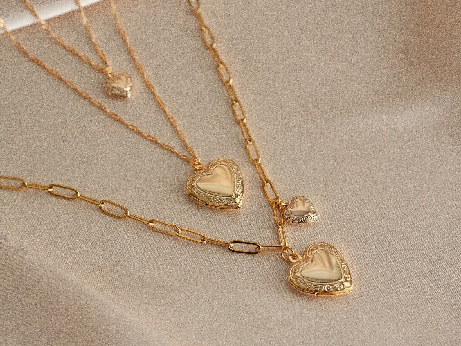Gold Heart Locket Necklace Big Heart Locket Vintage Locket | Etsy | Etsy (US)