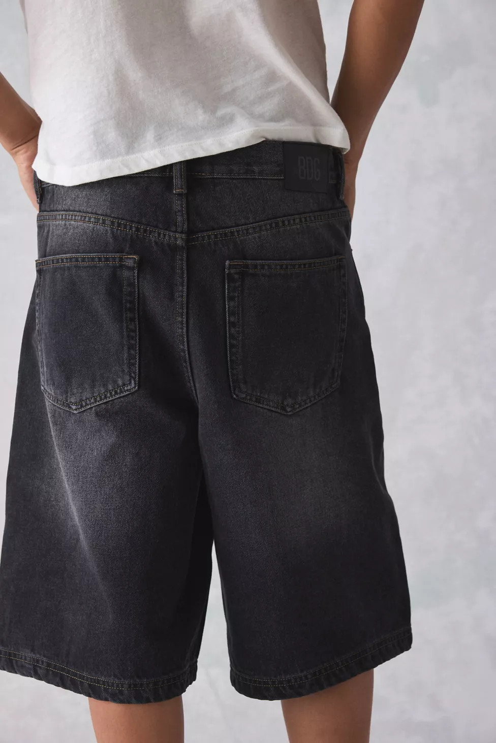 BDG Astro Baggy Denim Jort | Urban Outfitters (US and RoW)