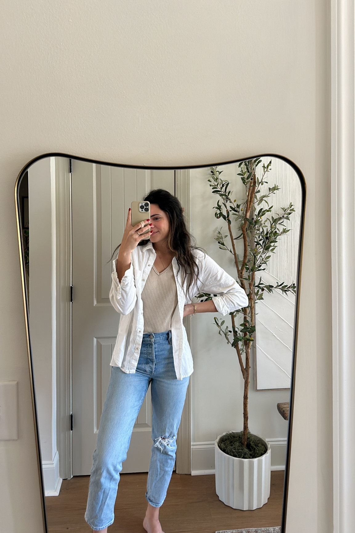 Outfit

Fashion- spring fashion- linen- tops blouse- jeans- mom fashion 

#LTKbeauty #LTKstyletip #LTKworkwear