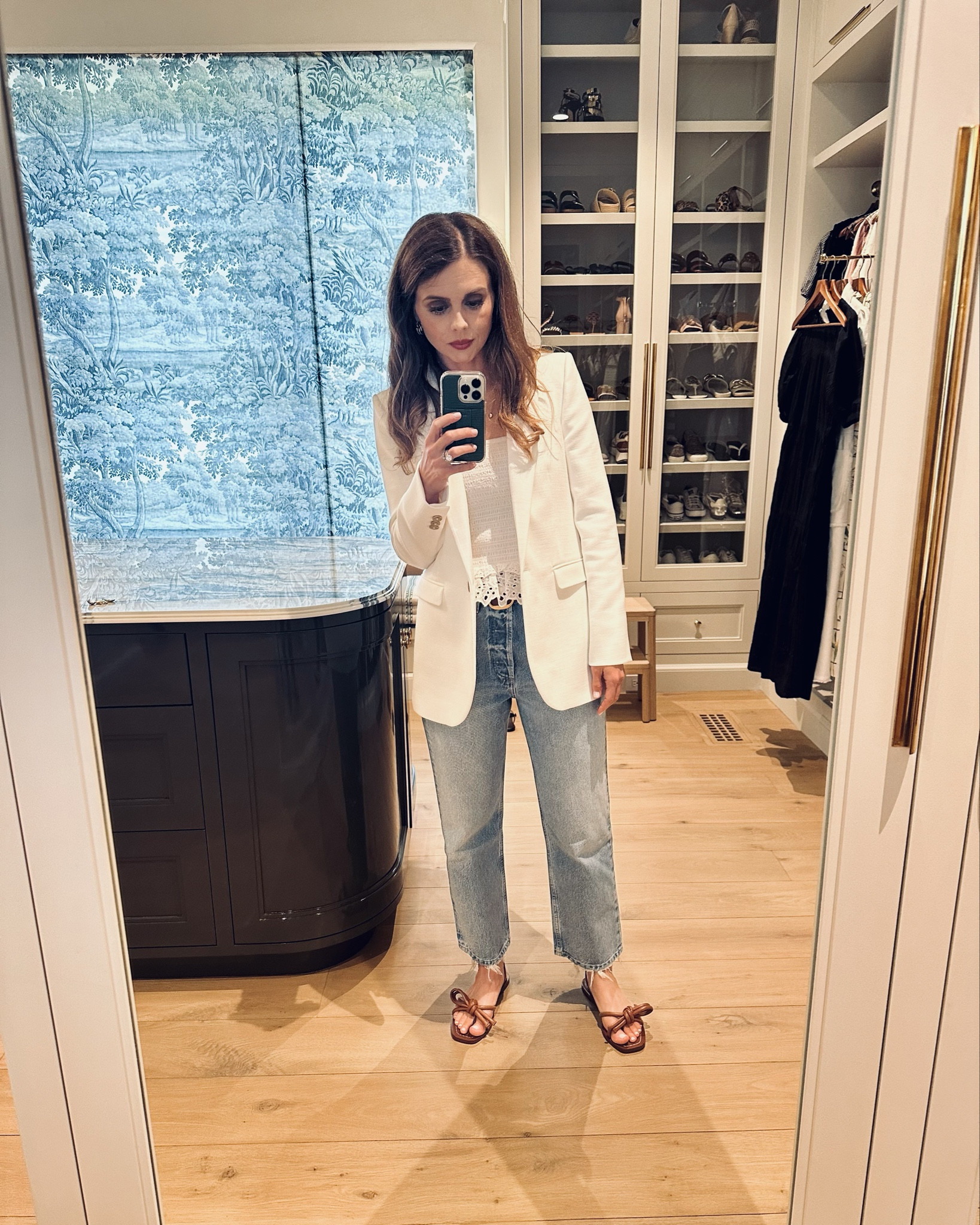 My favorite summer blazer + some of my photoshoot outfits from last week! 

#LTKWorkwear #LTKShoeCrush #LTKStyleTip