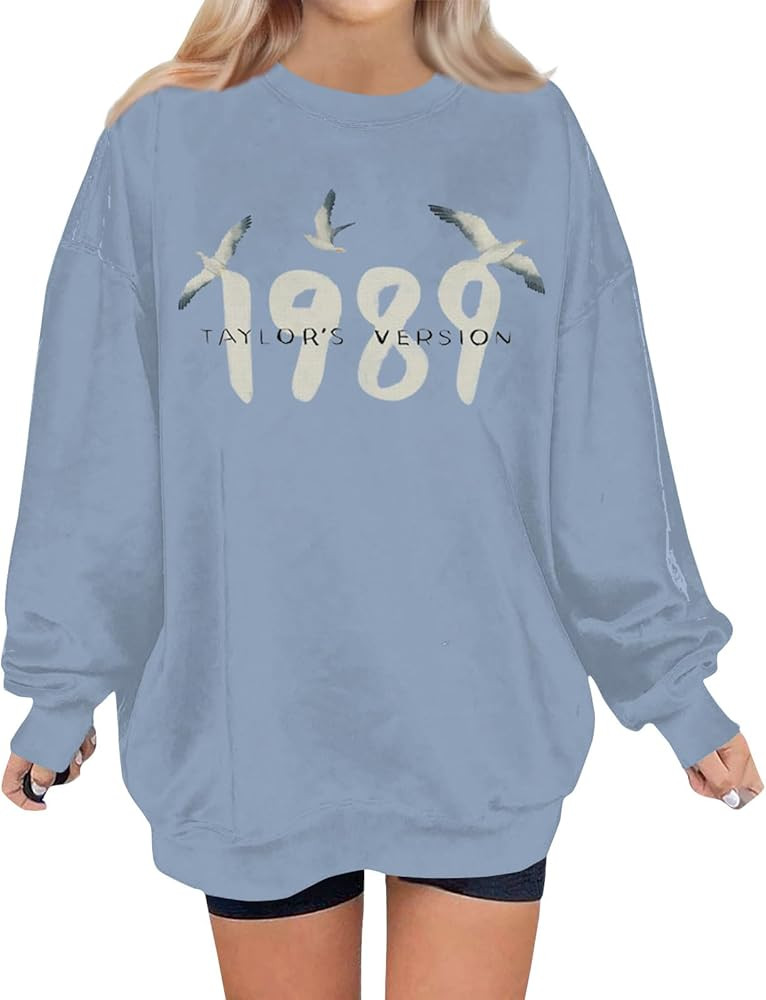 Womens 1989 Sweatshirt Trendy Crewneck Sweatshirt 1989 Graphic Fans Merch T Shirt Version Long Sl... | Amazon (US)