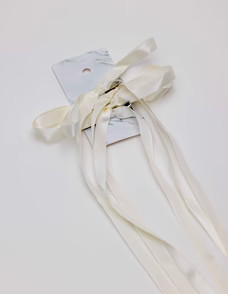 Whimsy Bow - Ivory - Set of 3 | THELIFESTYLEDCO