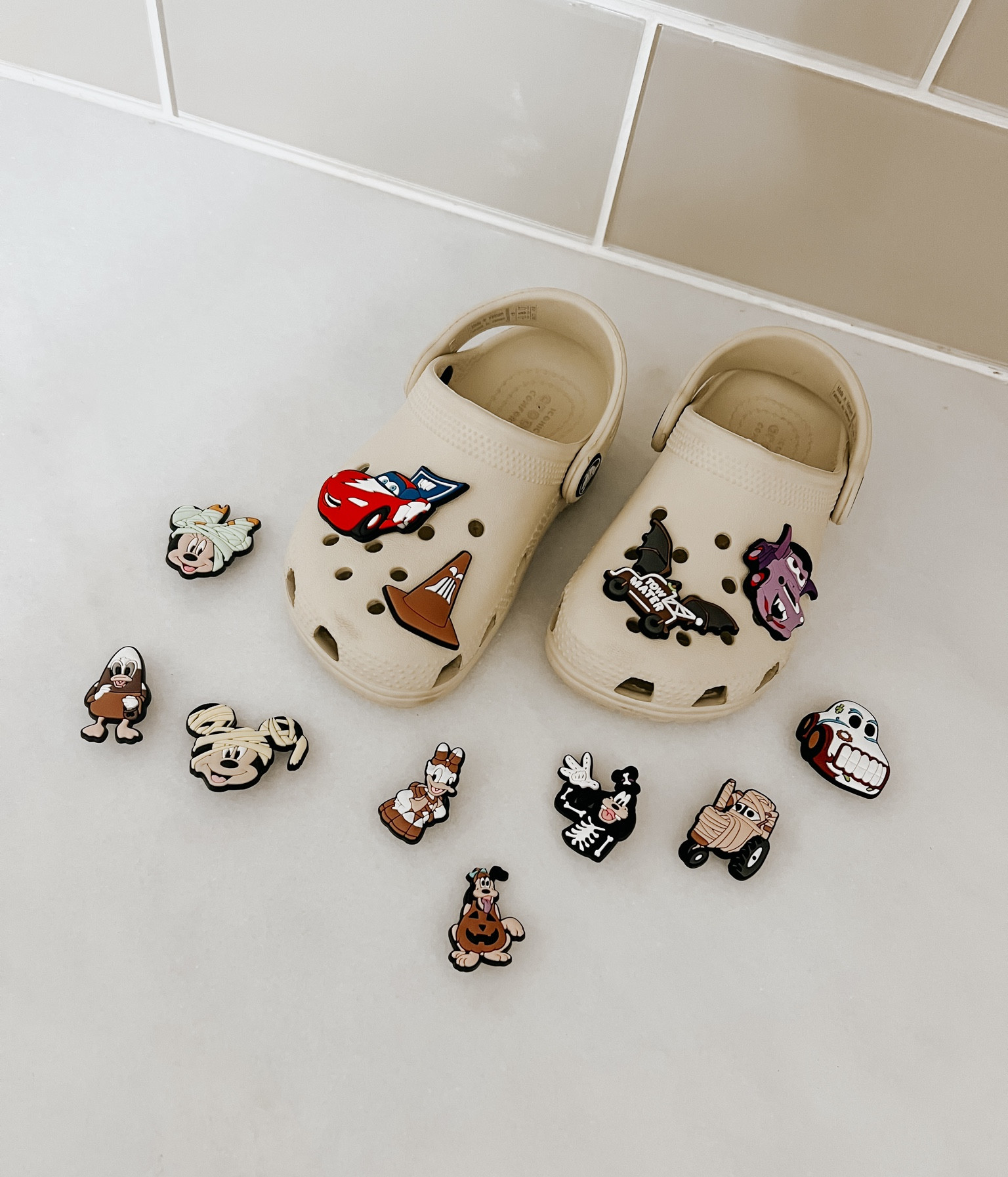 Had to grab these adorable Halloween Cars charms from @magicallittlebabes and another Mickey set! These are on sale over on her website for $12!! 

Toddler crocs, croc charms, crocs, Halloween croc charms, Mickey croc charms, cars croc charms

#LTKkids #LTKfamily #LTKHalloween