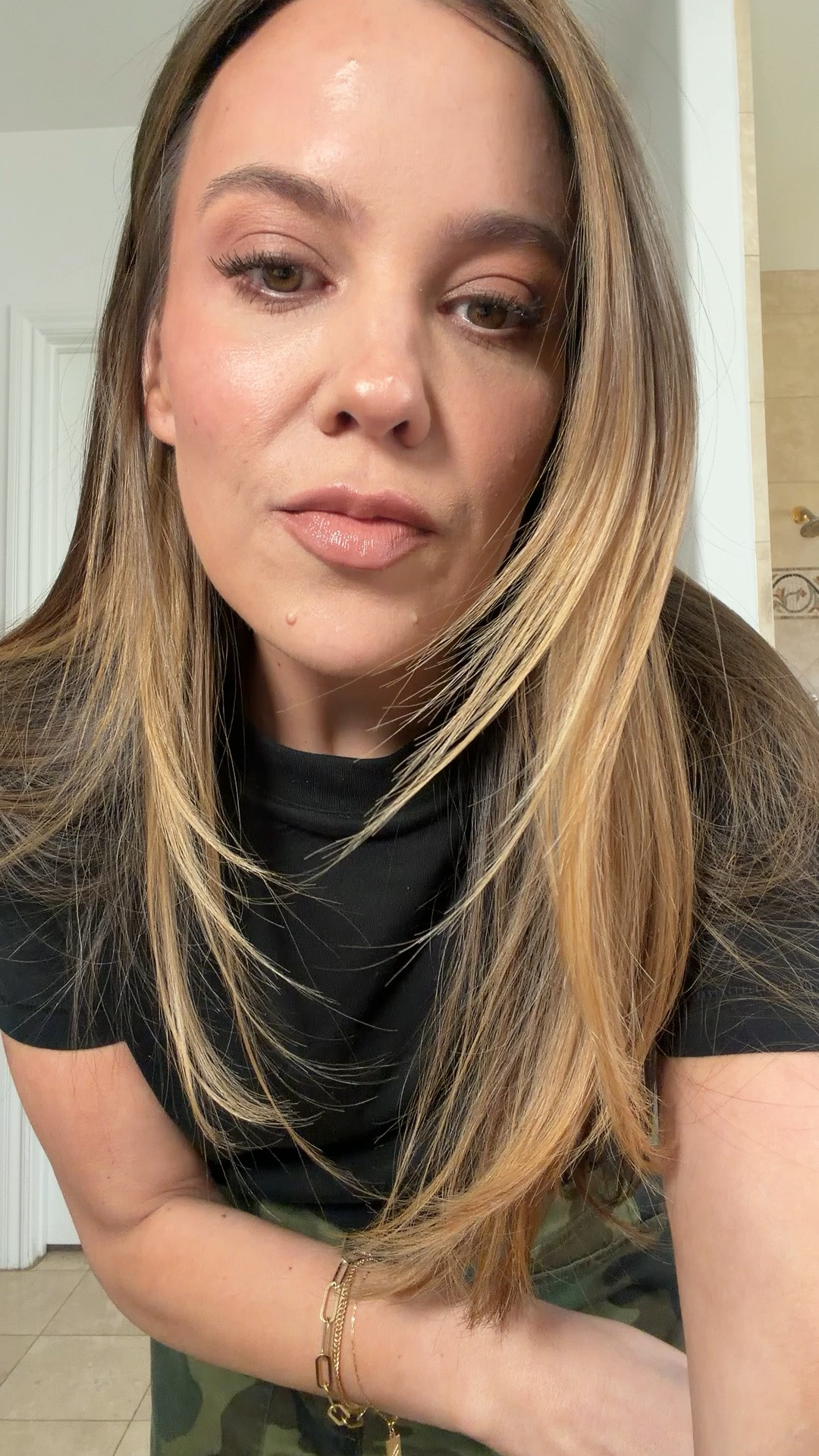 today’s outfit! pants run HUGE! i can wear the 4 or 6. medium in bodysuit! earrings are the 6 carat!