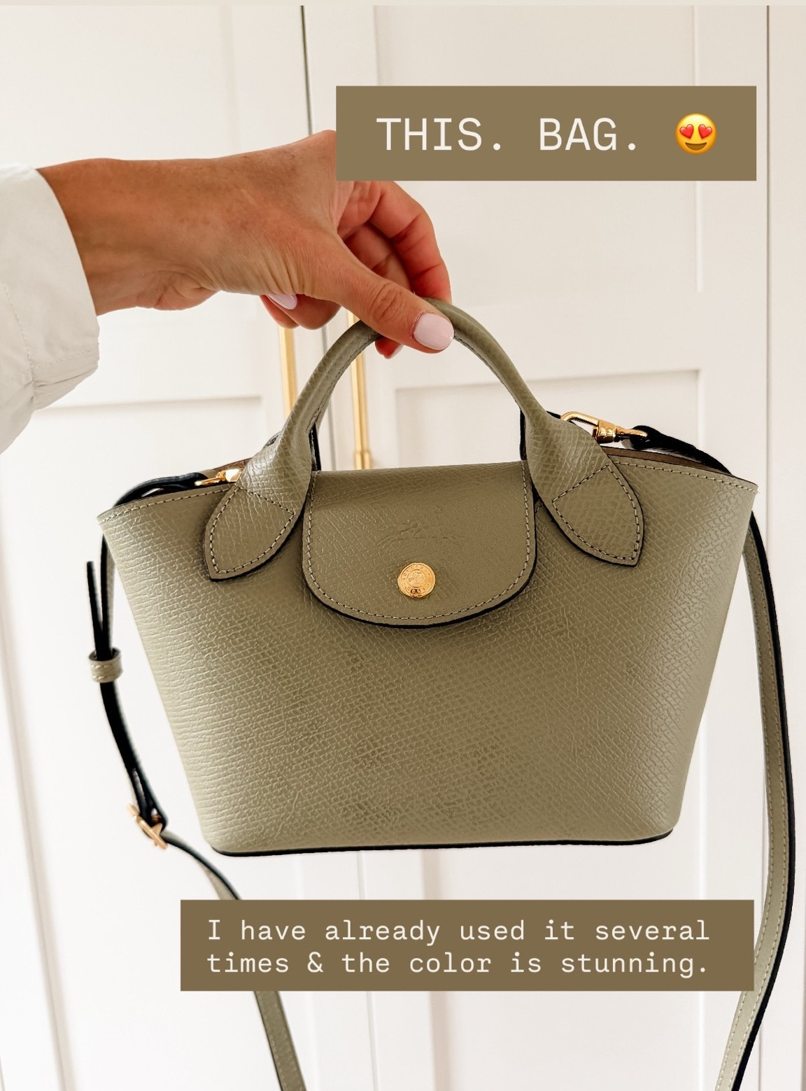 I have LOVED this purse! It’s perfect for everyday, and I love this green color! The shape looks very high end too!

Loverly Grey, purse, fall purse, fall accessories, Longchamp, designer purse, green purse

#LTKSeasonal