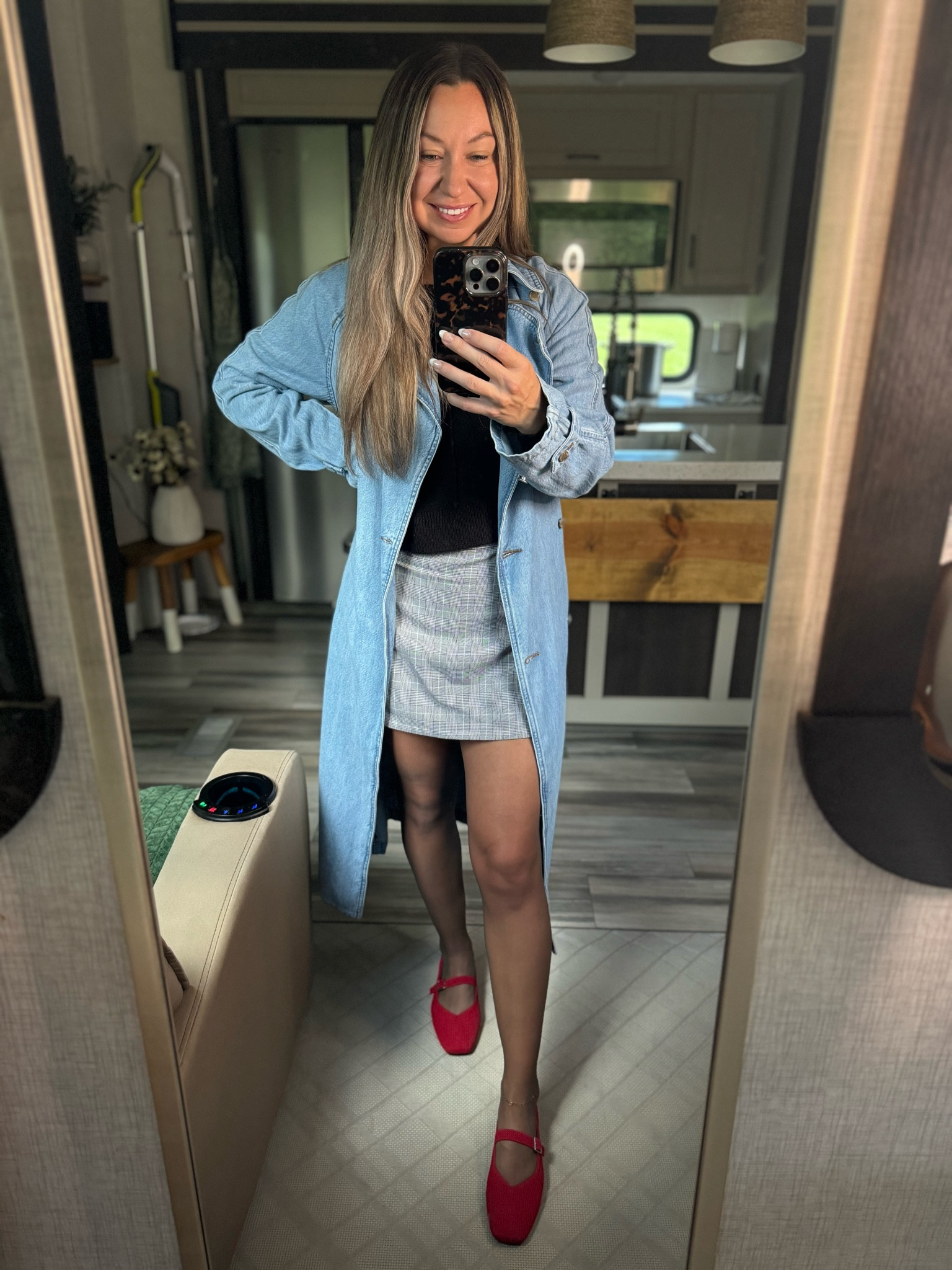 Check out this beautiful and stylish denim coat!!

#LTKStyleTip #LTKFindsUnder100 #LTKSeasonal