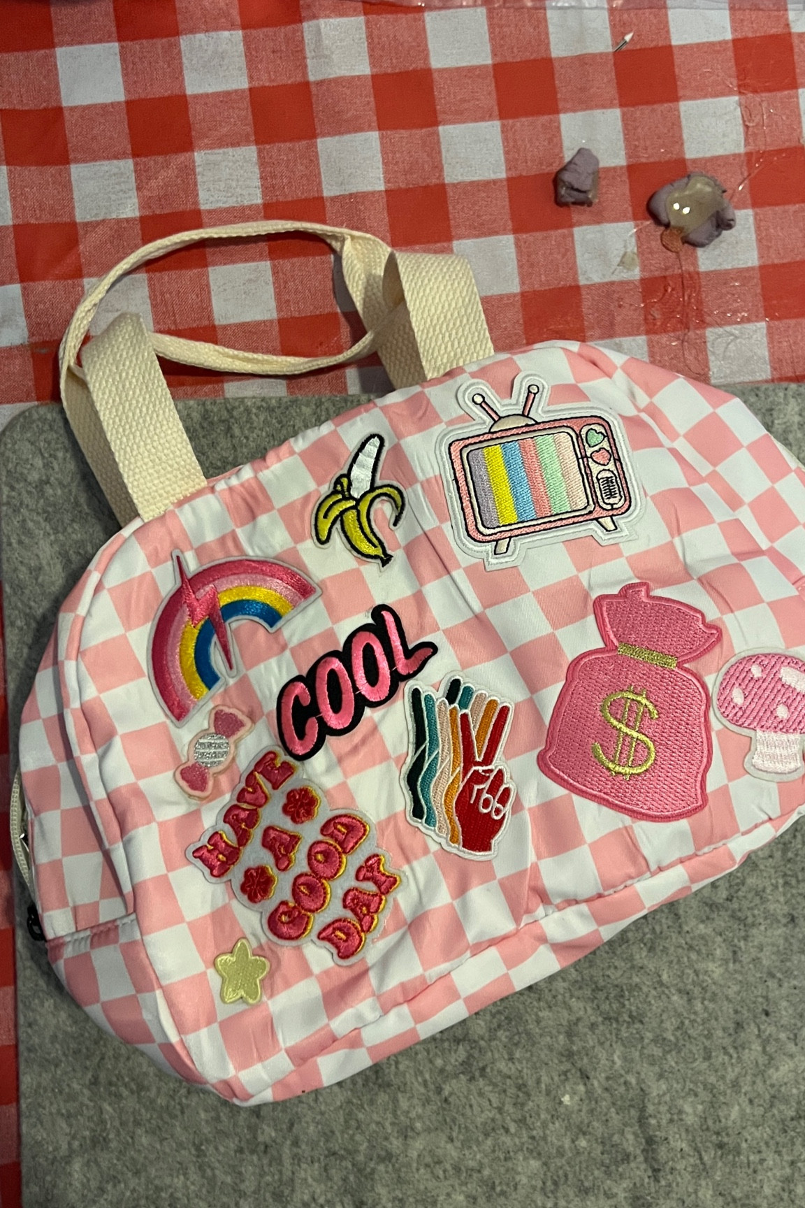 DIY back to school patch checkered lunch bag 

#LTKFamily #LTKBacktoSchool #LTKFindsUnder50