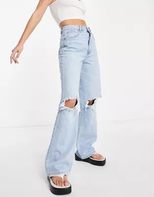 Stradivarius 90s dad jean with rips in light wash | ASOS (Global)