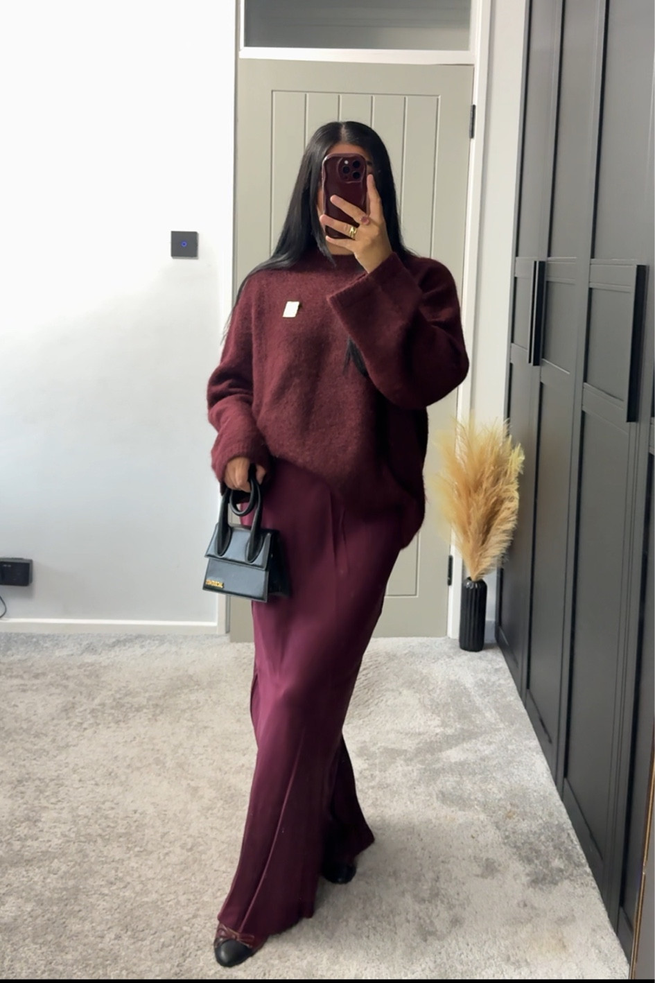 This season’s color palette embraces warm, cozy, and sophisticated tones, perfect for seamlessly transitioning your wardrobe from autumn to winter. 

#LTKstyletip #LTKeurope #LTKautumn