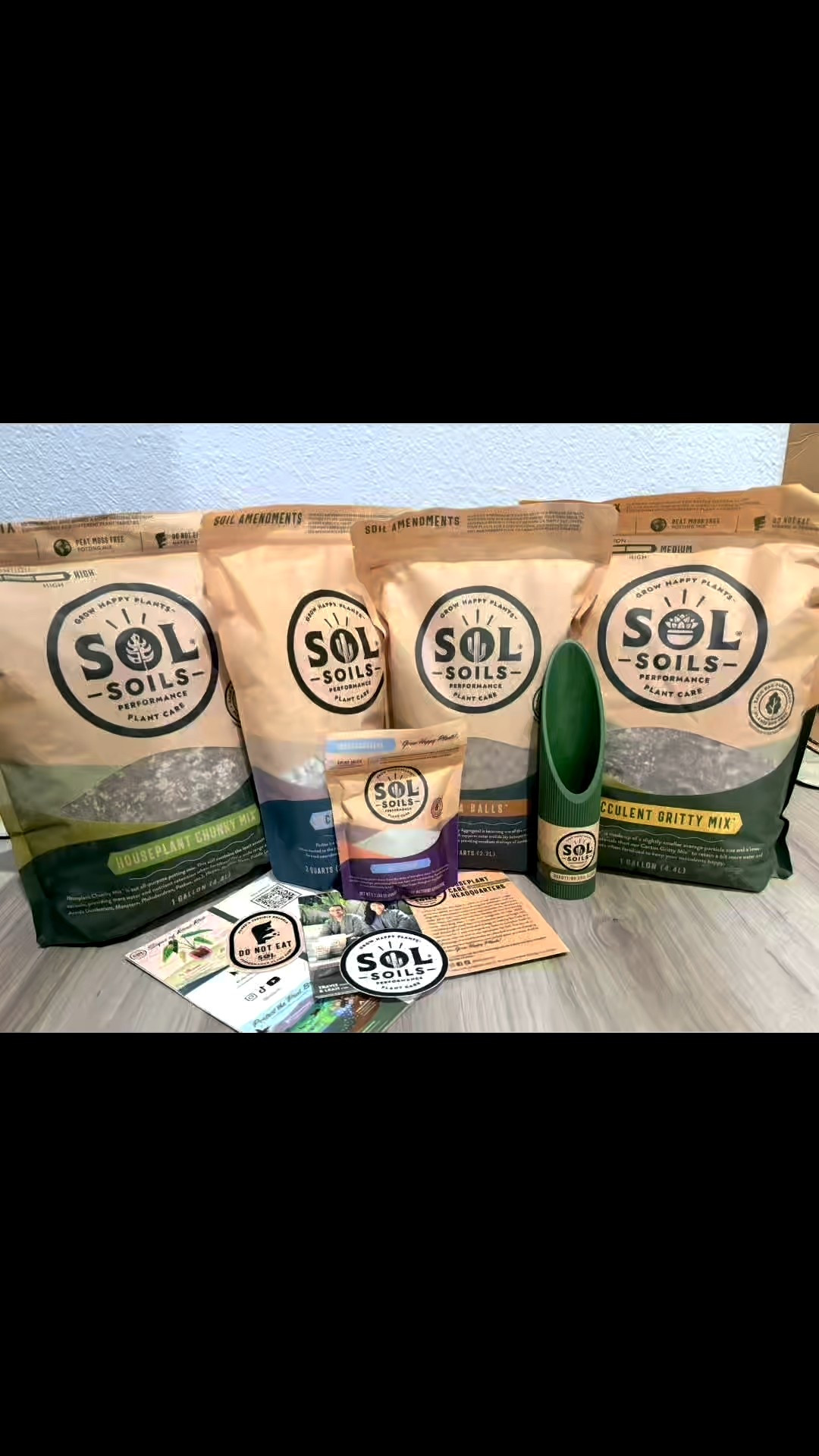 My neglected succulents are officially entering their rehab era 🌱😂
I’m switching them over to chunky + gritty soil mixes with proper drainage so we can avoid the classic root rot tragedy.

What I’m using today:
✔️ Succulent Gritty Mix
✔️ Repotting tool (game changer)
✔️ Repot Recovery 

Here’s your cheat code:
better airflow + drainage = happier roots + happier plants

Let’s grow some cuties!

#houseplants #plantcaretips #succulentcare #indoorplants #gardeninghacks #plantparenting #plantobsessed #repotting101 #solsoils #plantsmakepeoplehappy #plantlove #gardening

#LTKHome