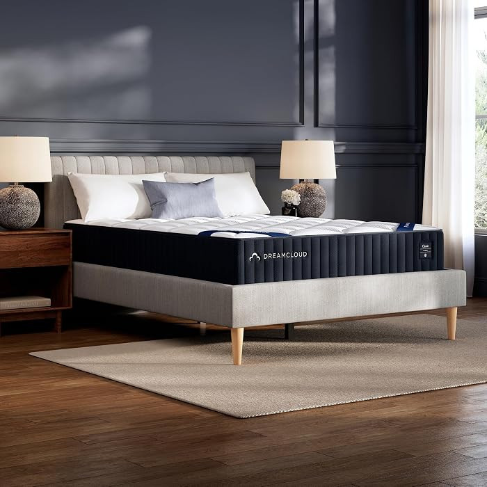 DreamCloud Classic 12" King Mattress - Luxury Hybrid Gel Memory Foam - 365 Night Trial - Back Pain Relief - Fiberglass Free - Forever Warranty - Mattress in a Box - CertiPUR-US Certified | Amazon (US)