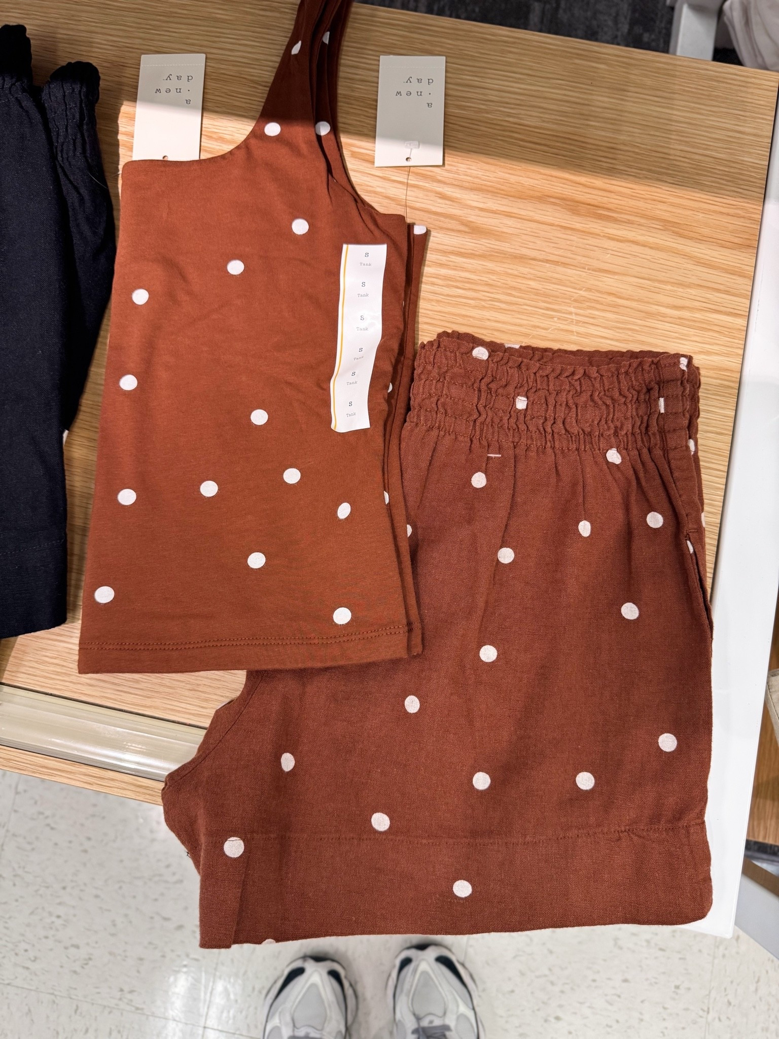 40% off tanks 

Target Shopping, Summer Target Ootd

#LTKSaleAlert #LTKootd