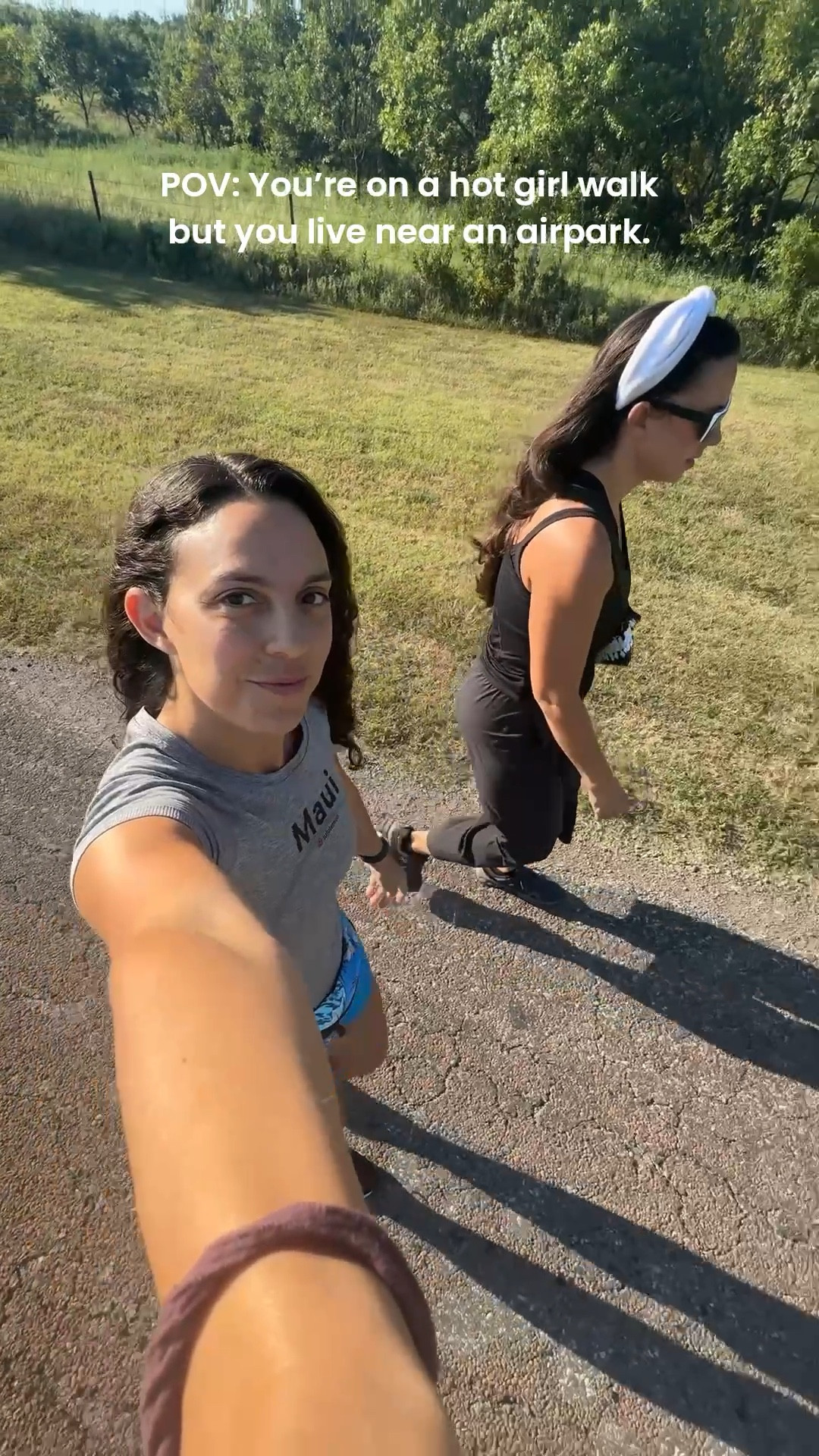 Hot girl walk turned into a touch and go show ✈️🤩 but honestly, this swiftly tech tee is my favorite shirt to walk in 👌🏼 and I can’t leave for a walk without my little aloha collection mini hip pack!

Activewear, hot girl walk outfit, walking outfit idea, running shorts walking shoes 

#LTKFindsUnder100 #LTKActive #LTKFindsUnder50