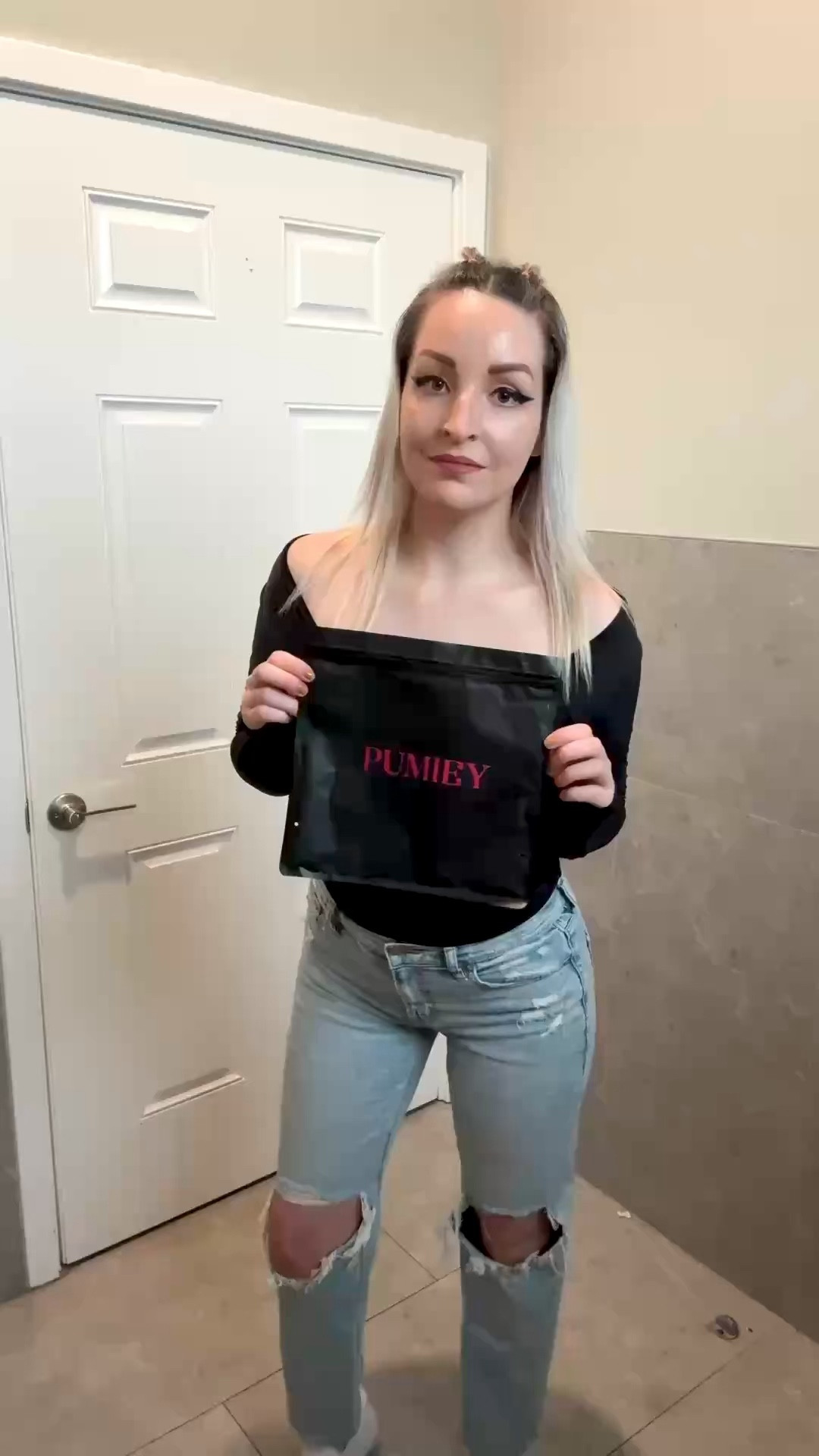 Styling the viral @pumiey.us women’s long sleeve tee 3 ways!🖤✨ #pumieypartner 

The material is so smooth and buttery soft - I’ll definitely be ordering this in other colors🤩 

1, 2.. or 3?! Which is your favorite look? 

#LTKGiftGuide #LTKStyleTip #LTKSaleAlert