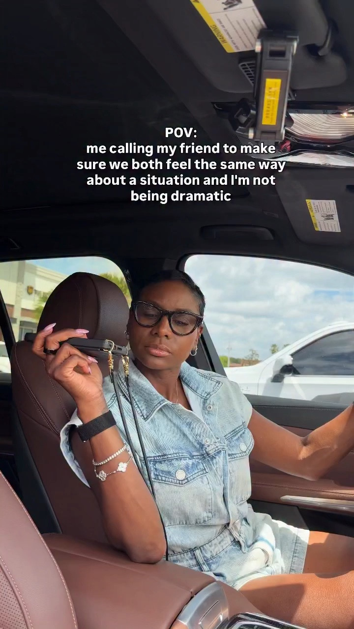 POV:
me calling my friend to make sure we both feel the same way about a situation and I’m not being dramatic…😂

#momover40 #humor #momlife