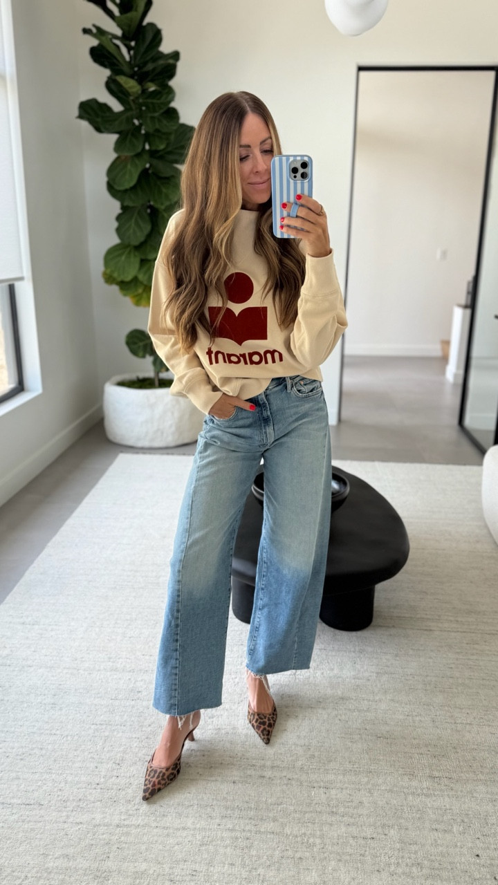 everyone’s favorite jeans ever! comfy, flattering, and my go-to every day! 🙌  denim, denim must haves, denim finds, spring must haves 