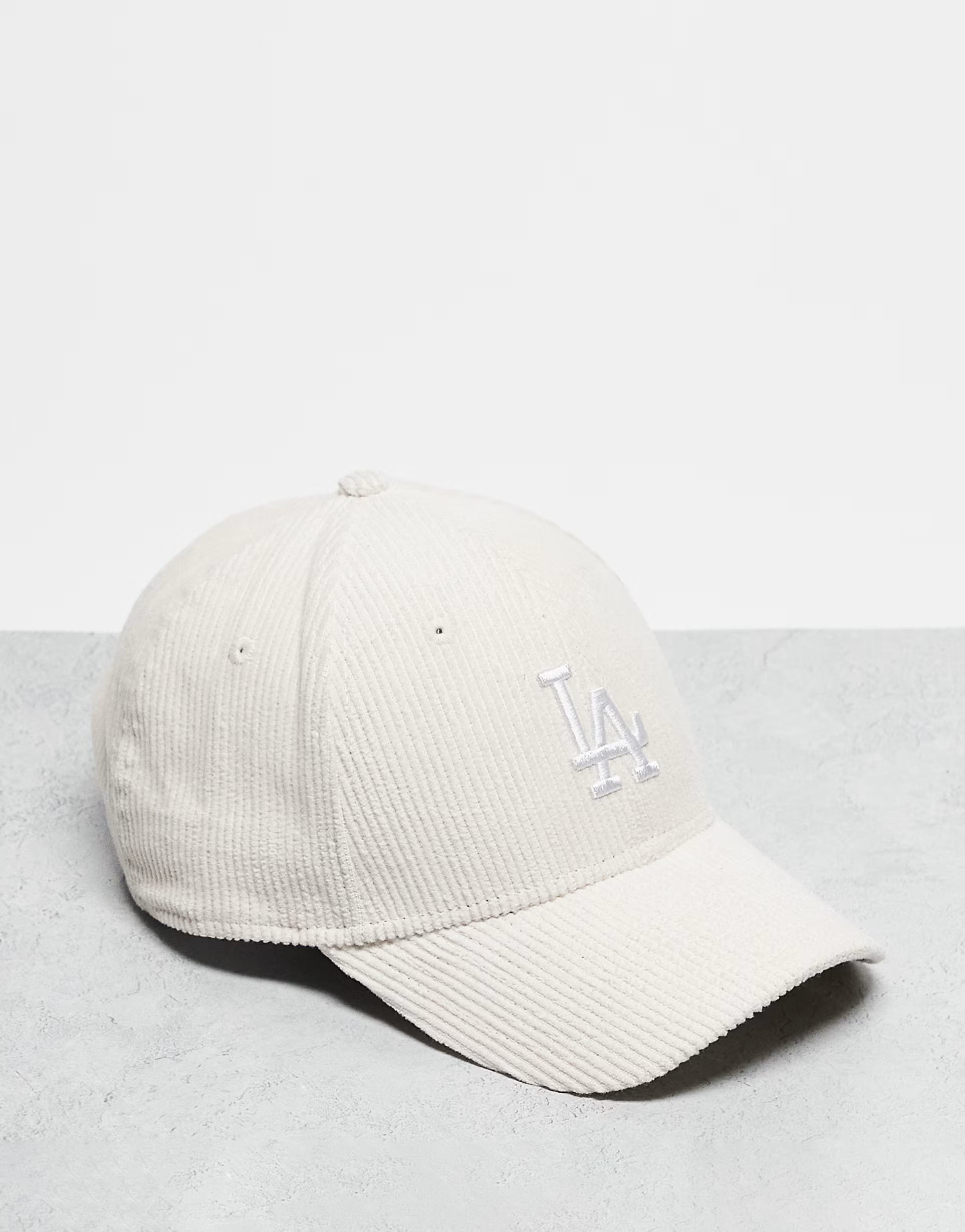 New Era LA Dodgers 9forty cord cap in beige | ASOS (Global)