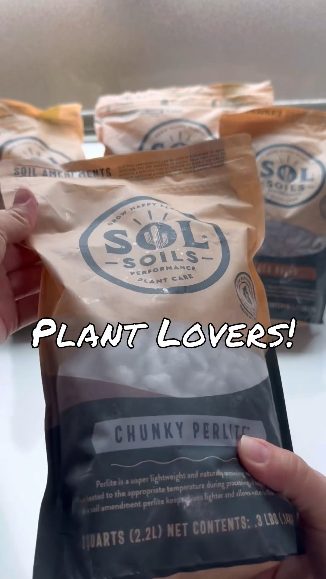 Plant moms, this is your sign to upgrade your soil 🌿✨
I’ve been using these LECA balls from Sol Soils and they’ve made SUCH a difference in my plants. I use them for better drainage, extra aeration, and even as a chic top layer to keep everything looking clean and polished (you’ll see me topping off my two plants in the video 🤍).
They help prevent soggy roots, improve airflow, and honestly make every planter look more elevated. If you’re repotting this season or just want healthier, happier plants — this is such an easy swap.
Linked in my LTK 🪴
#plantmom #homedecor #plantcare #ltkhome #indoorplants #plantlover #homestyle #cozyhome #ad @Sol Soils #solsoils 

#LTKHome #LTKSaleAlert #LTKstorytime
