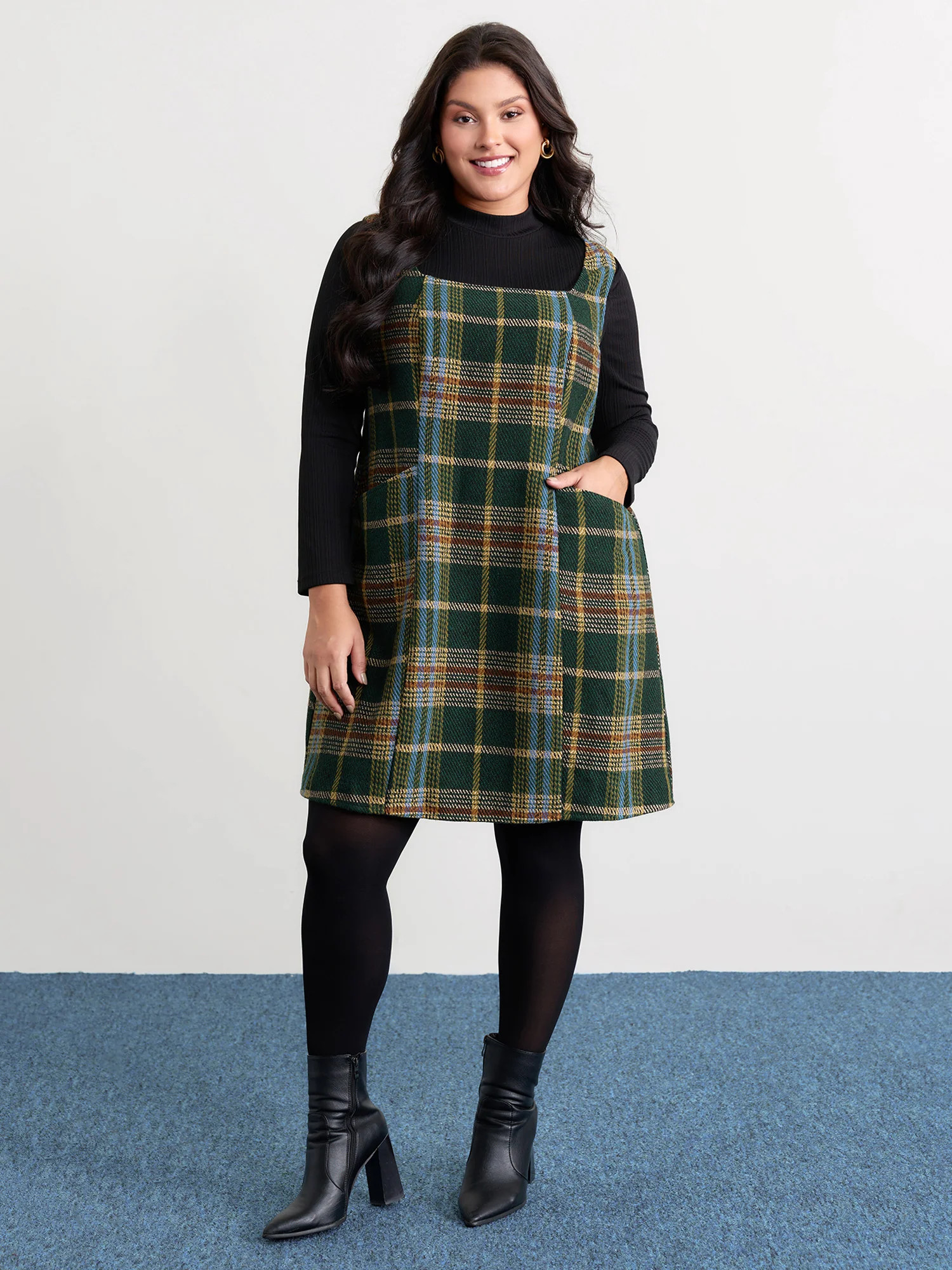 Plaid Pattern Slant Pockets Knee Dress | Bloomchic