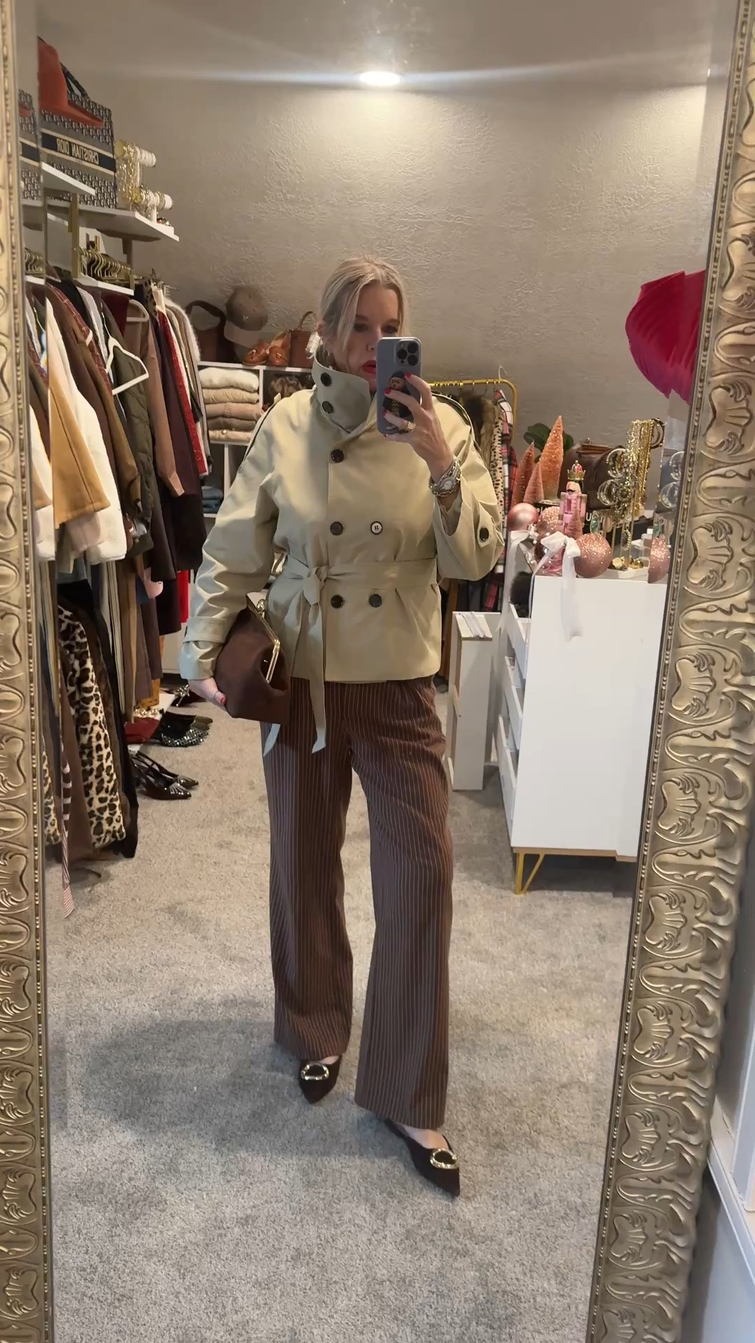 Over 50 —
COOL GIRL STYLE

I couldn’t resist the chic high collar on this trench style coat! 

It’s a French Kiss💋

With that said “I had to get it in two colors”… Like they say “like it,buy it twice”

Which color is your favorite?

-Trench wearing a med tts
-Free people trousers wearing small
-Steve Madden suede flat tts 
-Suede kiss knot closer clutch and has handle  $30 


#LTKFindsUnder50 #LTKWorkwear #LTKootd