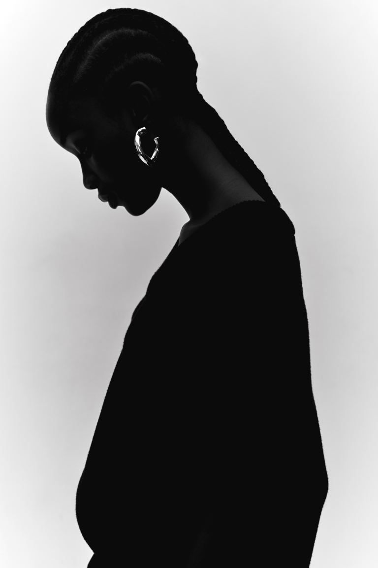 Twisted Hoop Earrings - Gold-colored - Ladies | H&M US | H&M (US + CA)