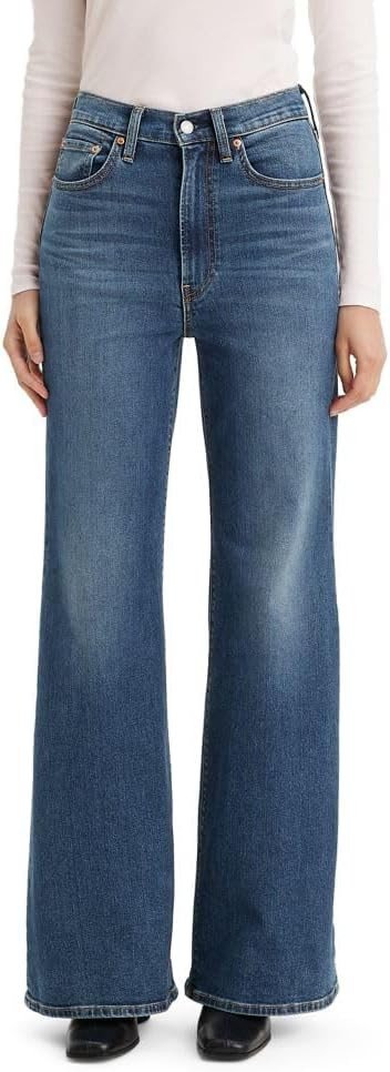Levi's Women's Ribcage Bell Bottom Jeans | Amazon (US)