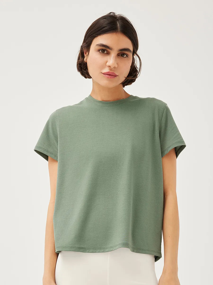 ThinkFast ShortsleeveA Heart | Outdoor Voices