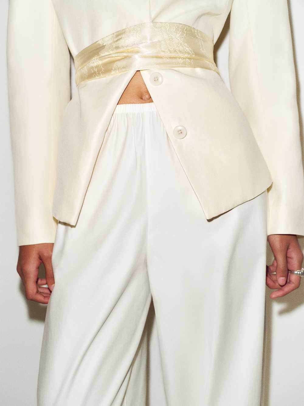Aven Pant | Reformation (Global)
