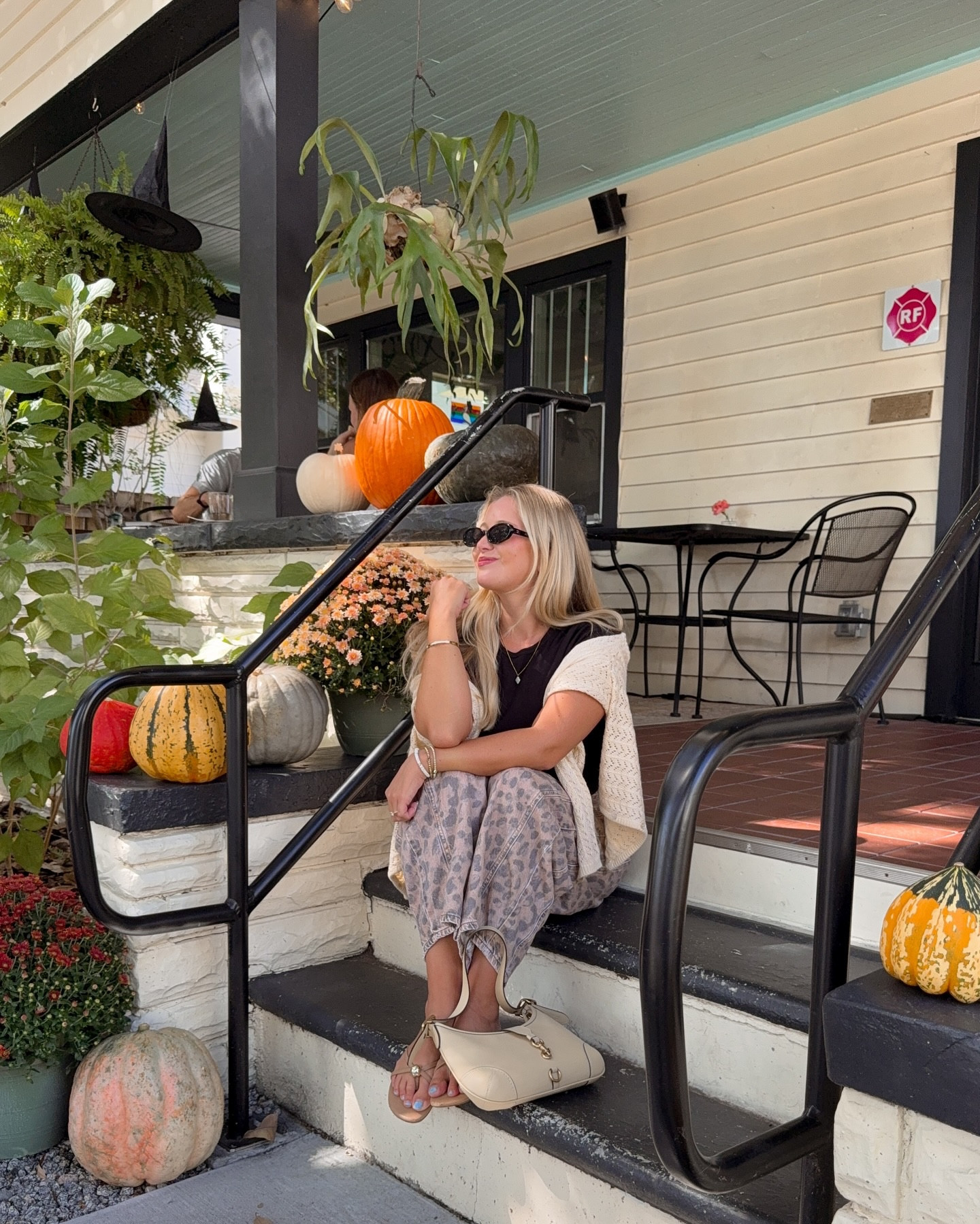 oh hey there pumpkin 🎃🍂🧸