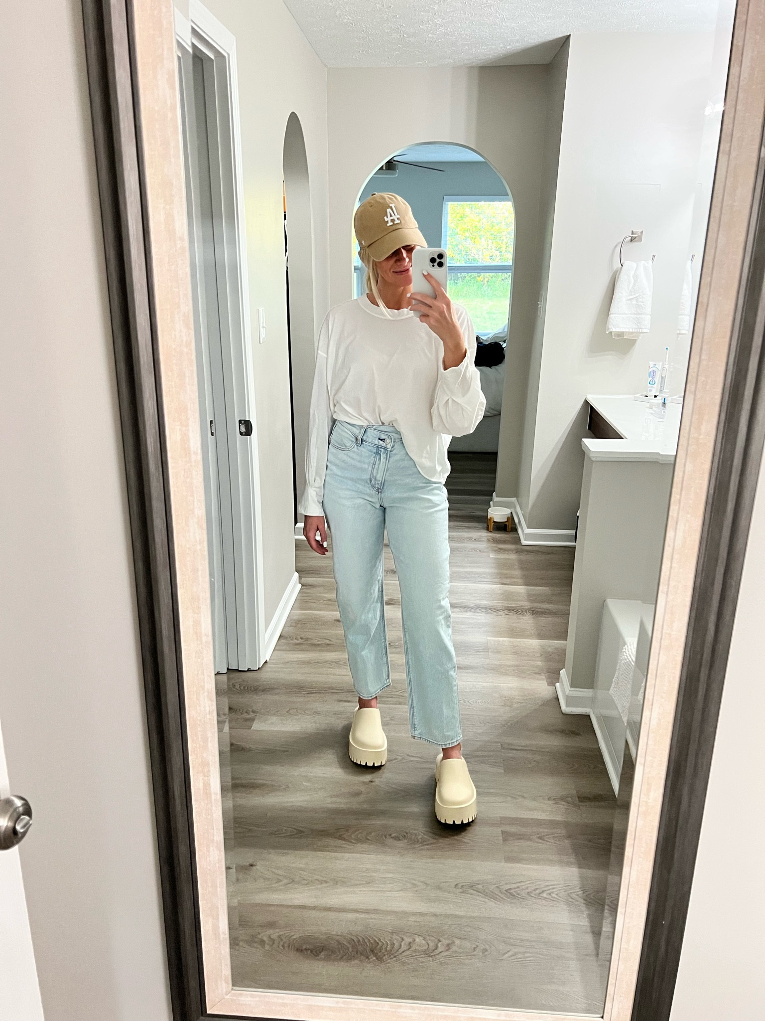 Jeans on sale🤩

Mom jeans
High waisted 
Platform clogs
Call outfit 
Long white tee

#LTKfindsunder50 #LTKSale #LTKsalealert