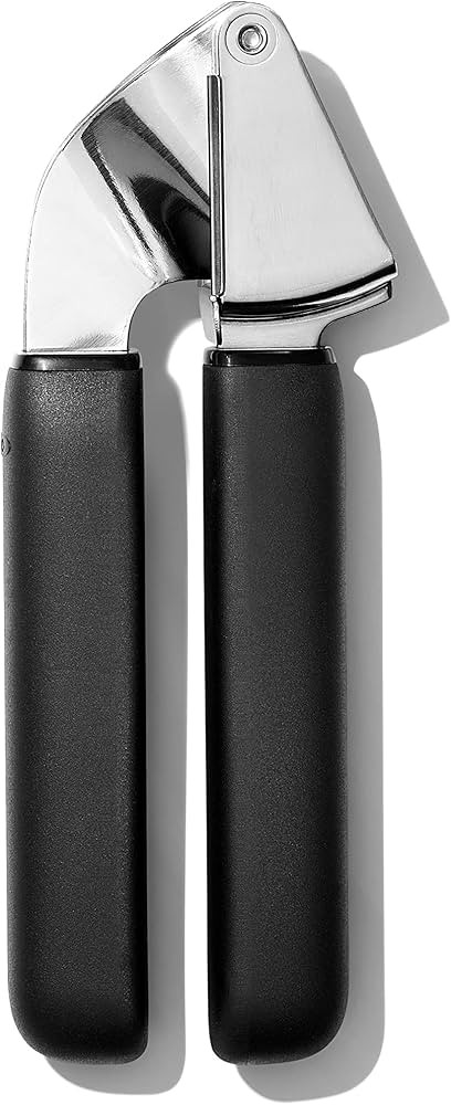 NEW OXO Good Grips Garlic Press | Amazon (US)